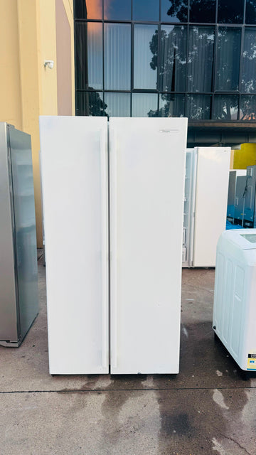 WESTINGHOUSE SIDE BY SIDE 606 LITRES FRIDGE FREEZER