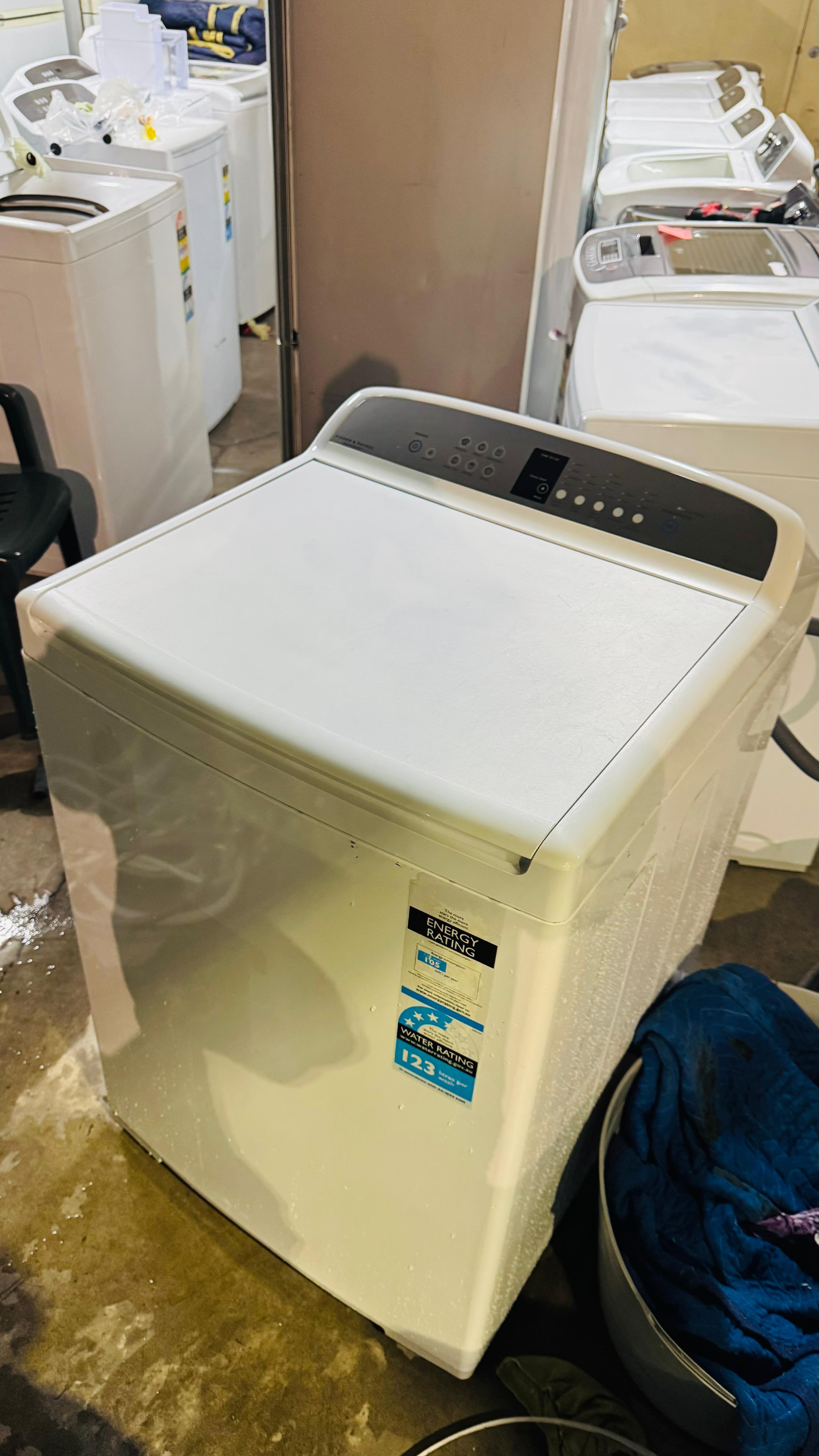 FISHER AND PAYKEL 10 KGS TOP LOADER WASHING MACHINE