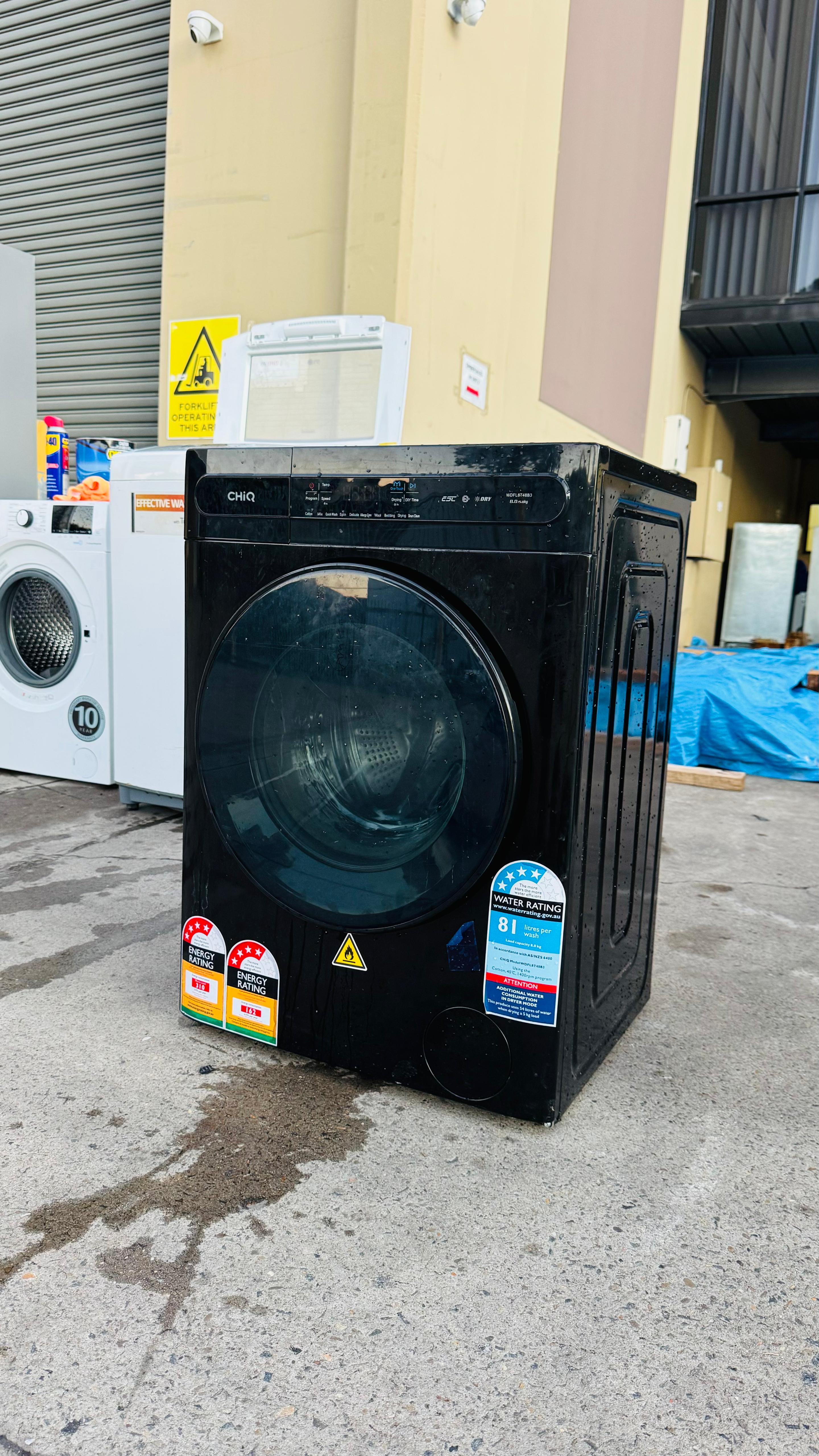 CHIQ 8 KGS FRONT LOADER WASHING MACHINE
