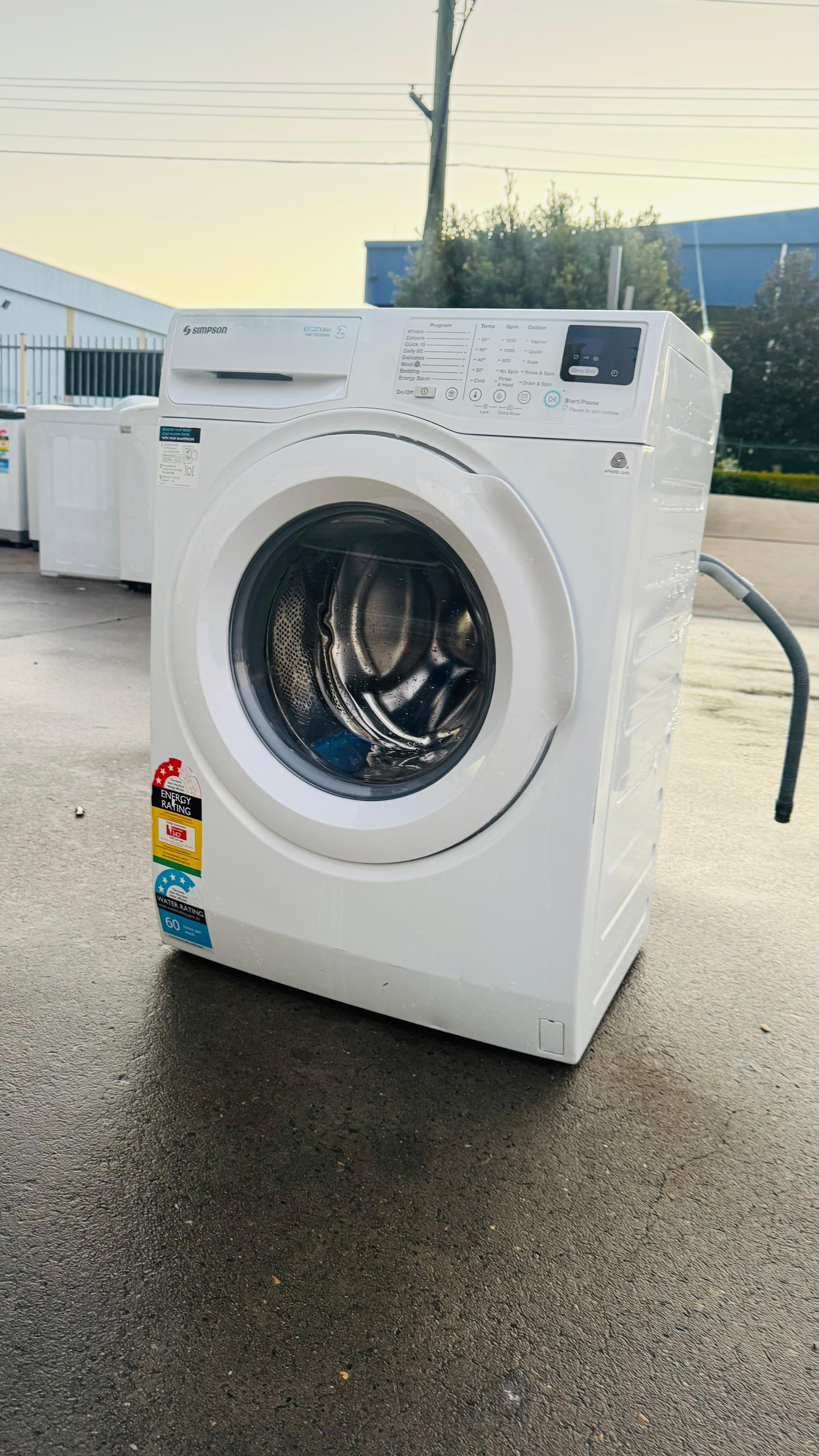 SIMPSON 7 KGS FRONT LOADER WASHING MACHINE