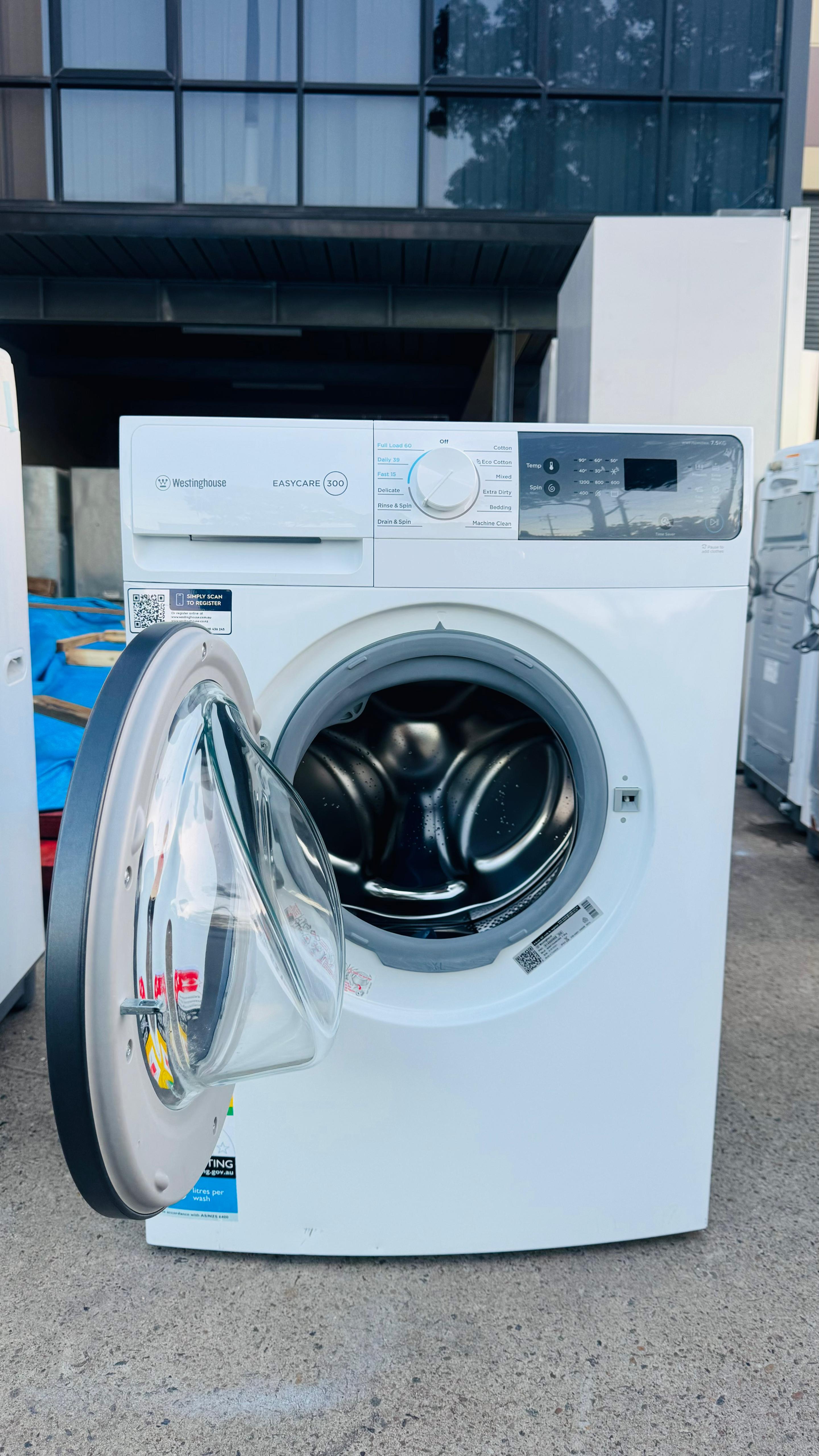 WESTINGHOUSE 7.5KGS FRONT LOADER WASHING MACHINE