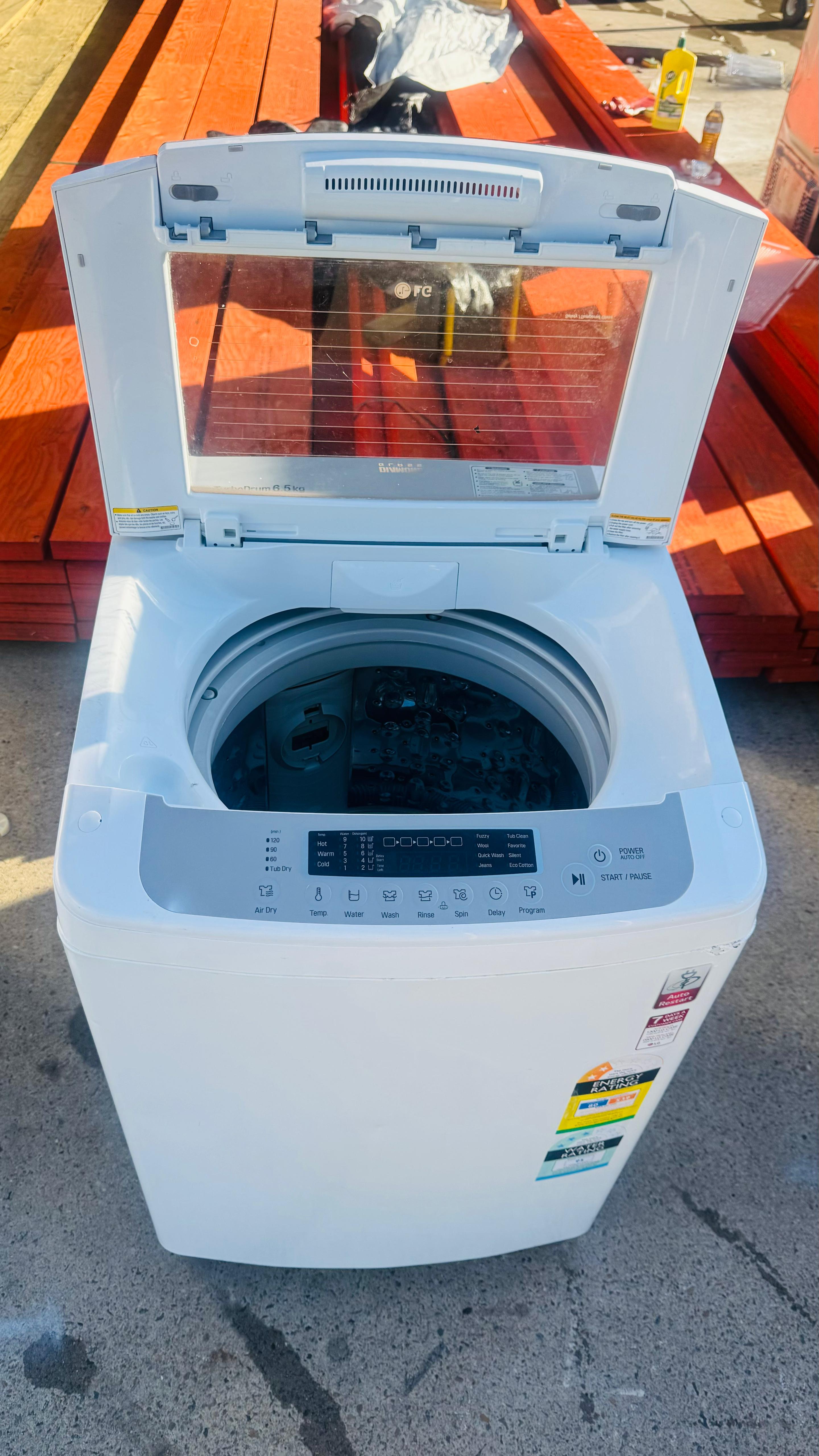 LG 6.5KGS TOP LOADER WASHING MACHINE