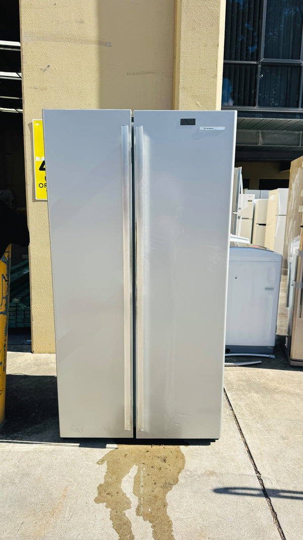 WESTINGHOUSE SIDE BY SIDE 606 LITRES FRIDGE FREEZER