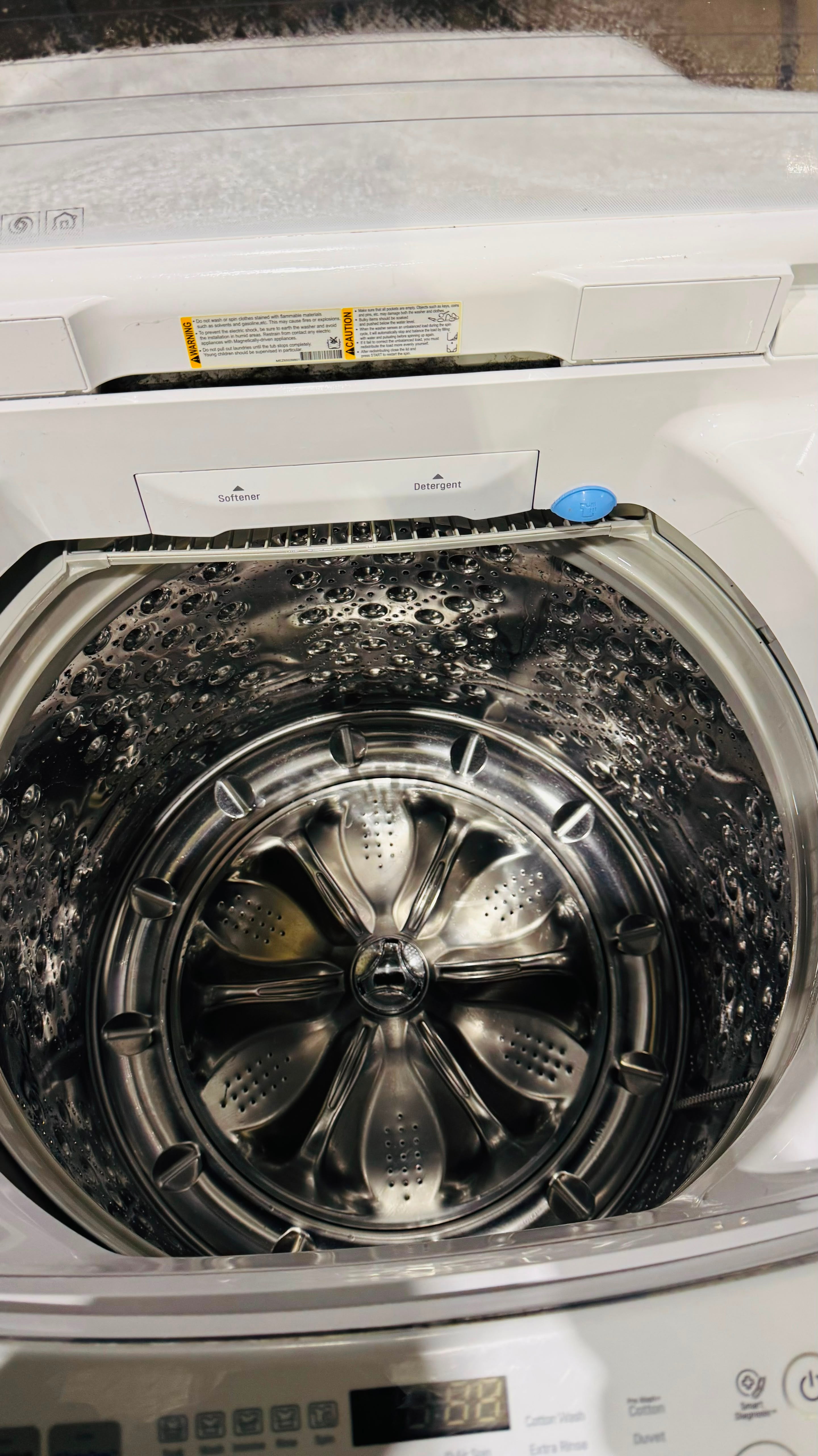 LG 10KGS TOP LOADER WASHING MACHINE