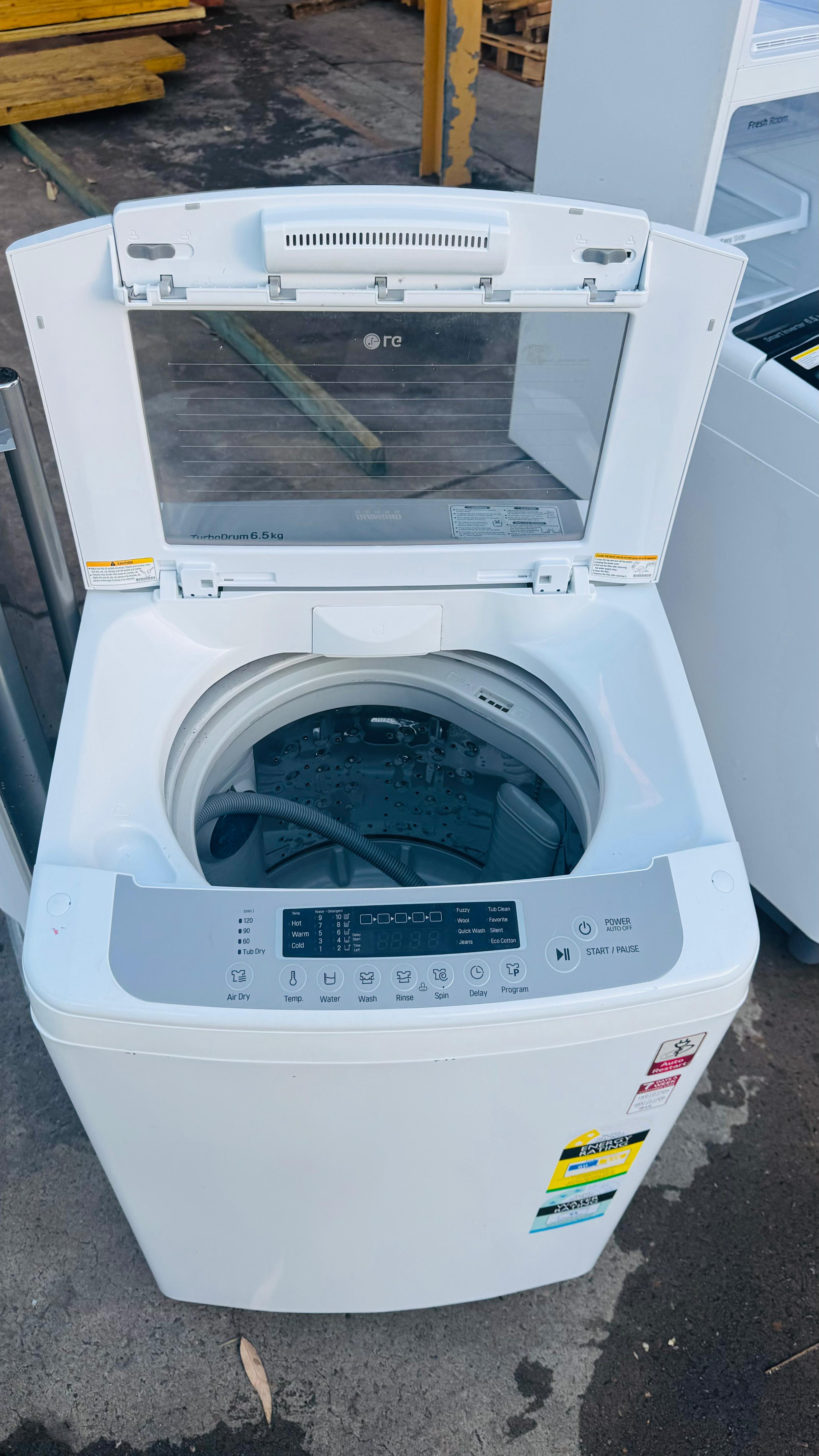 LG 6.5KGS TOP LOADER WASHING MACHINE