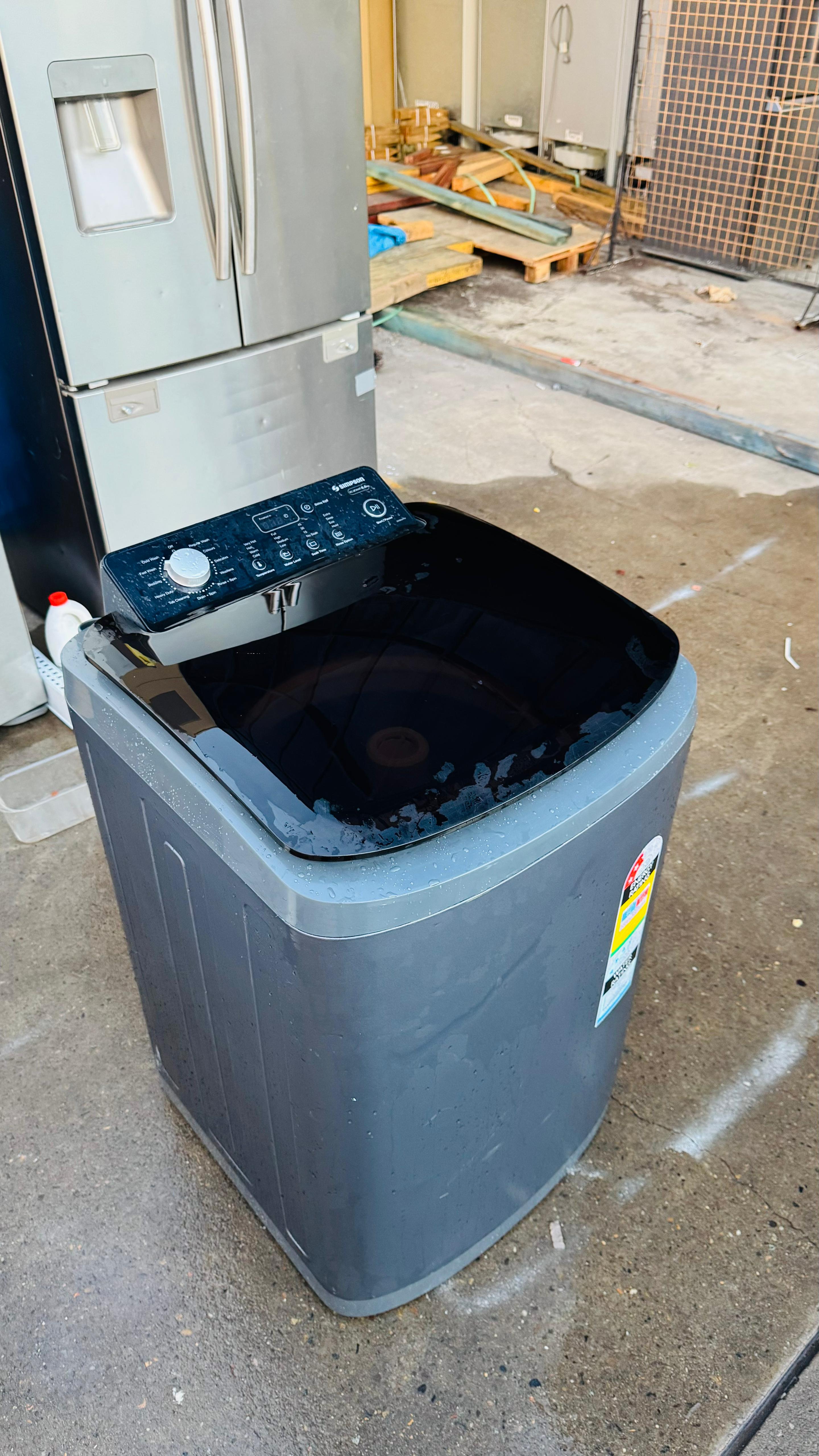 SIMPSON 6.5 KGS TOP LOADER WASHING MACHINE