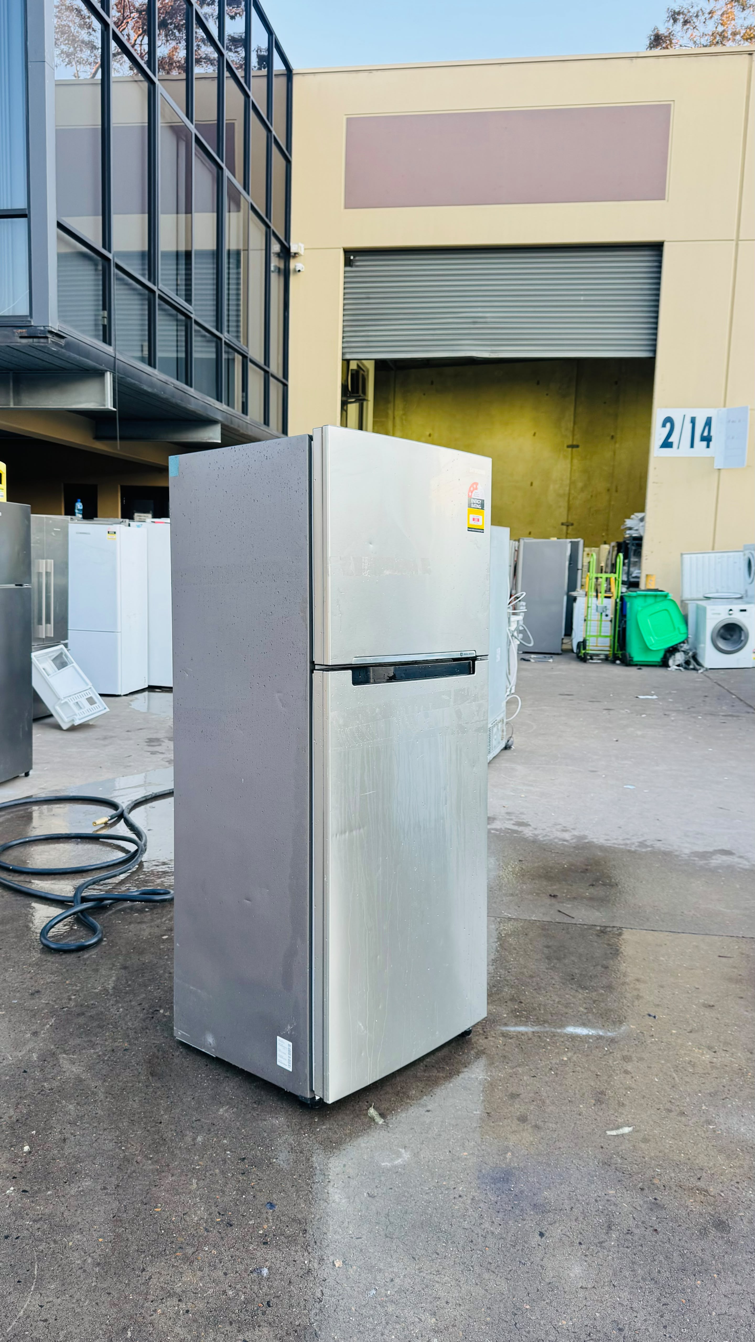 SAMSUNG 400 LITRES FRIDGE FREEZER