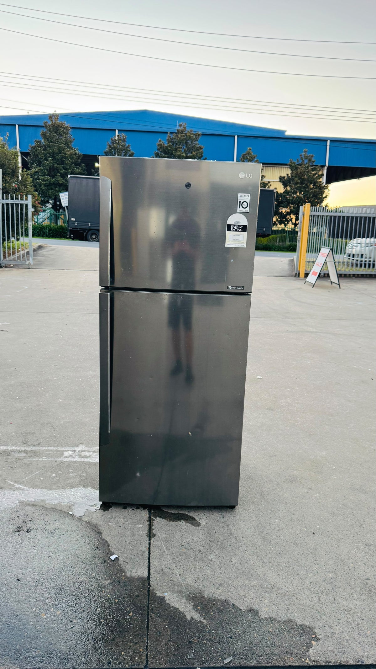 LG 442 LITRES FRIDGE FREEZER