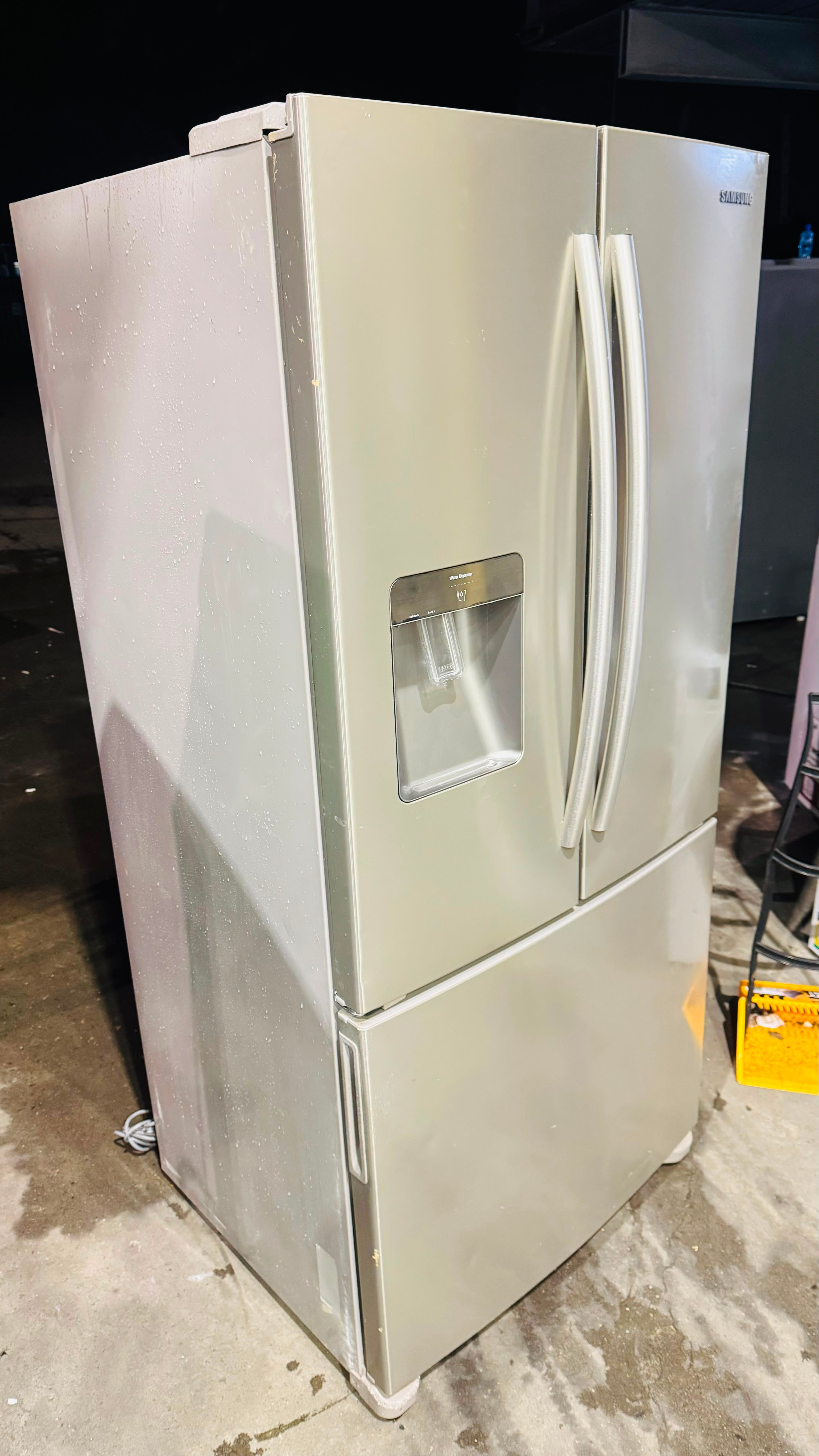 SAMSUNG FRENCH DOOR 527 LITRES FRIDGE FREEZER