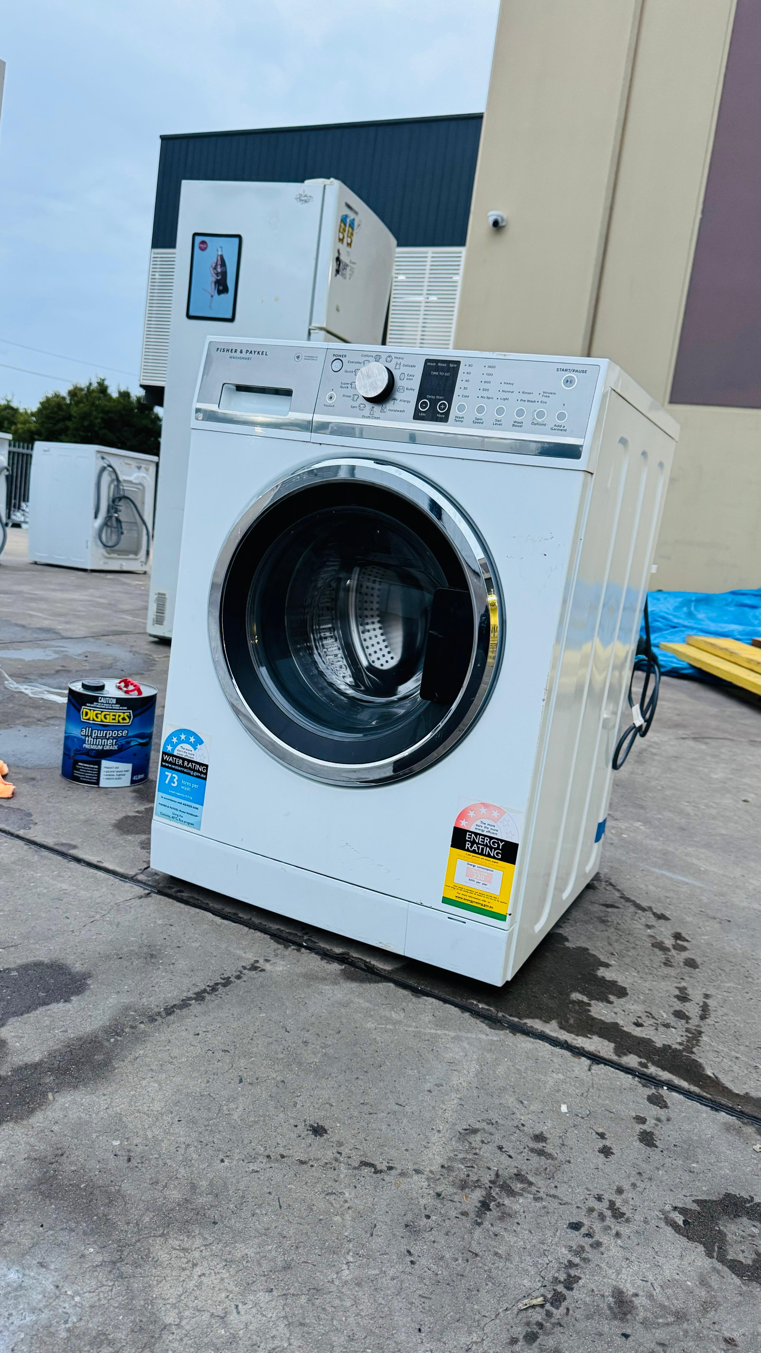 FISHER AND PAYKEL 8.5 KGS FRONT LOADER WASHING MACHINE