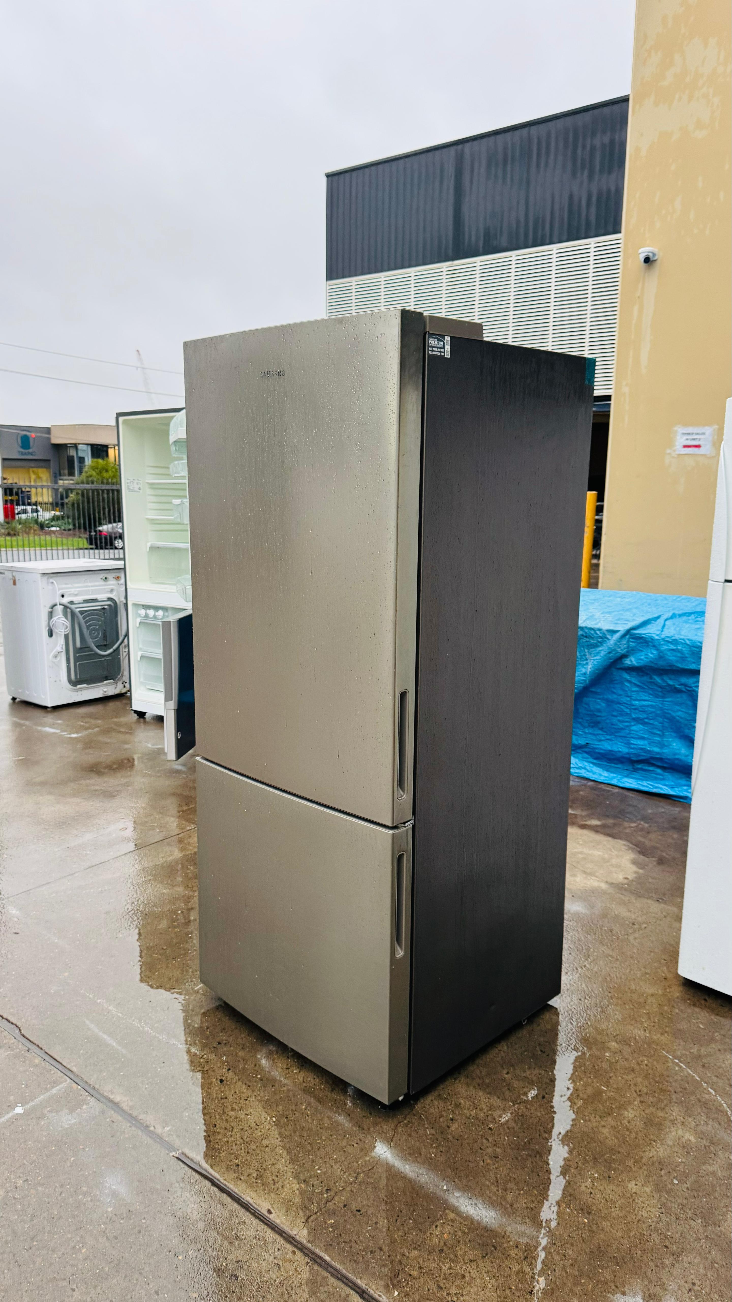 SAMSUNG 458 LITRES FRIDGE FREEZER