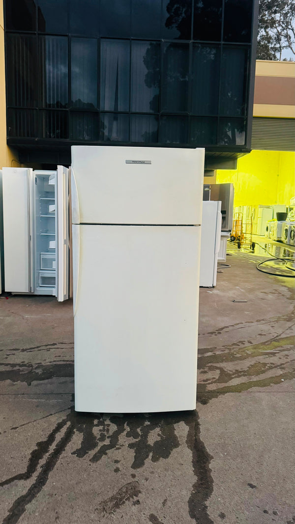 FISHER AND PAYKEL 519 LITRES FRIDGE FREEZER
