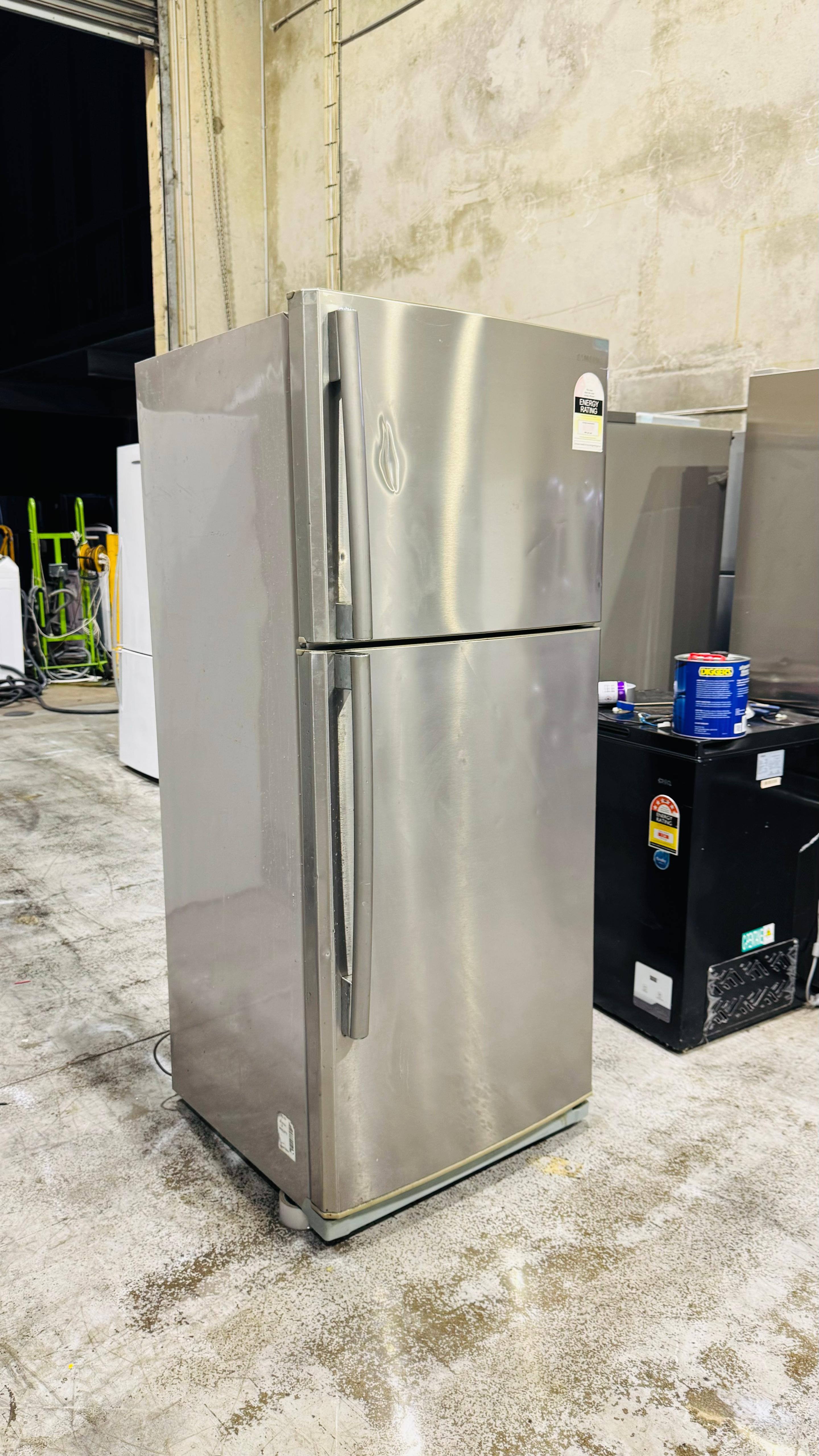 SAMSUNG 431 LITRES FRIDGE FREEZER