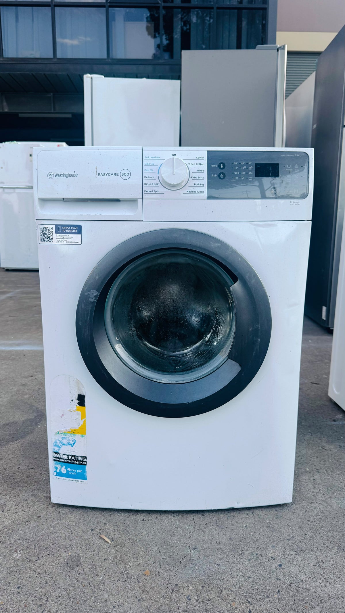 WESTINGHOUSE 7.5KGS FRONT LOADER WASHING MACHINE