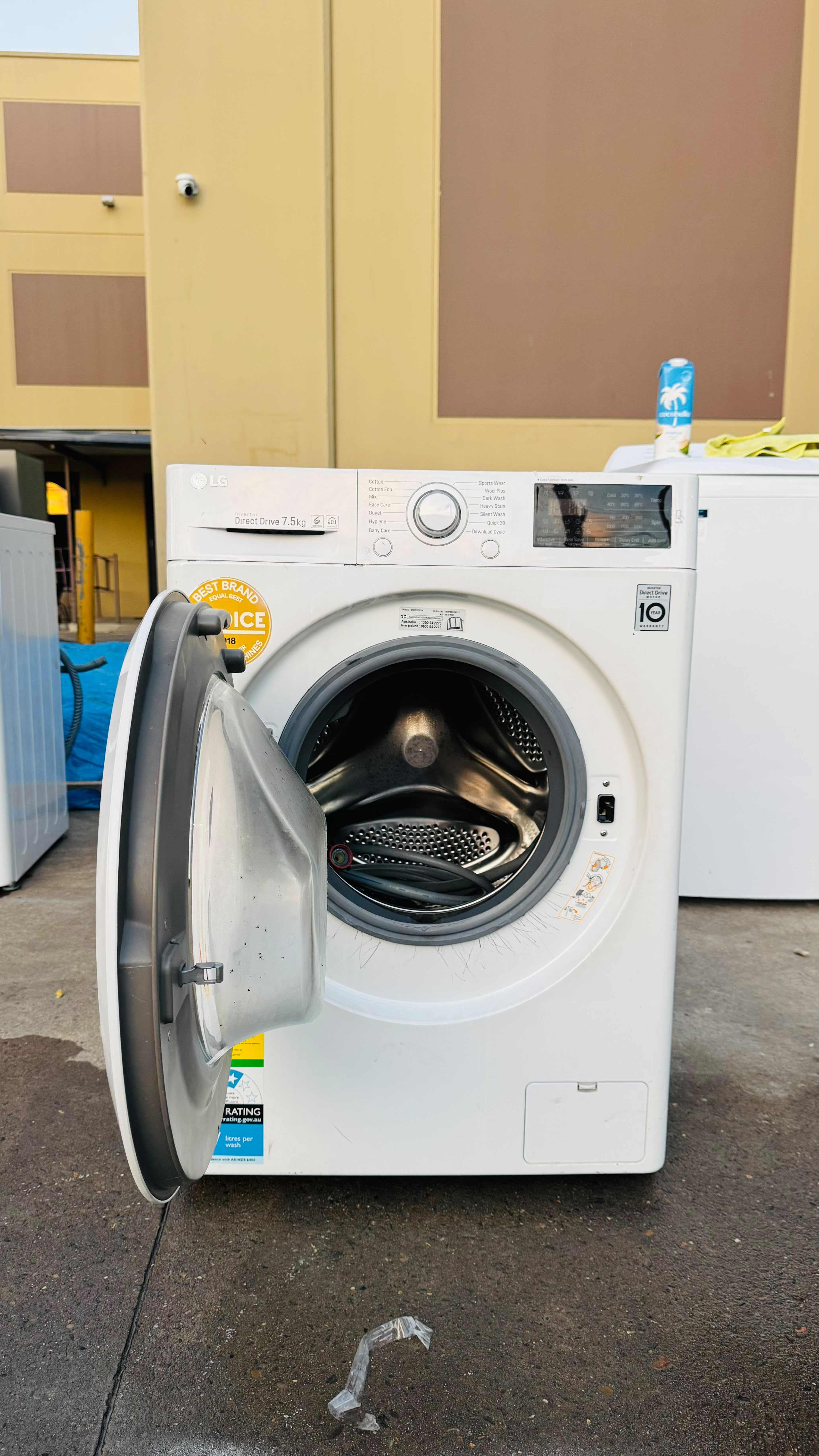 LG 7.5KGS FRONT LOADER WASHING MACHINE