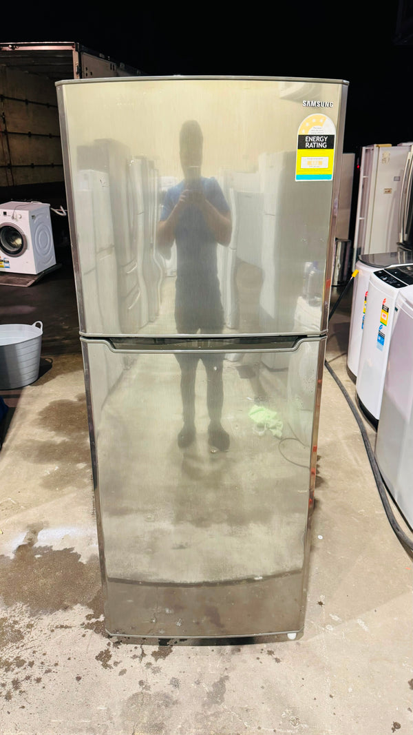 SAMSUNG 367 LITRES FRIDGE FREEZER
