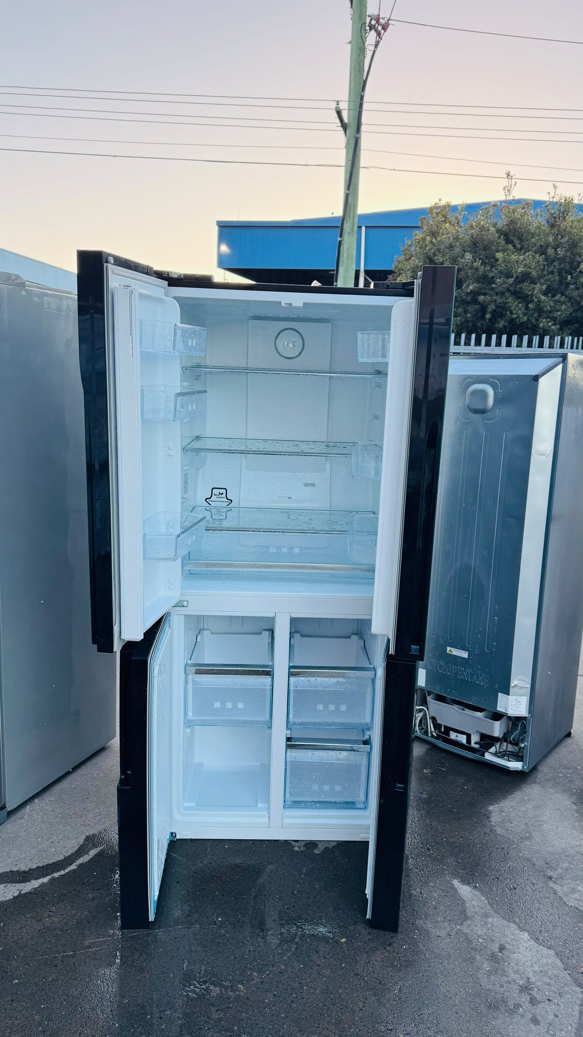 CHIQ 463 QUAD FRENCH DOOR 719 LITRES FRIDGE FREEZER