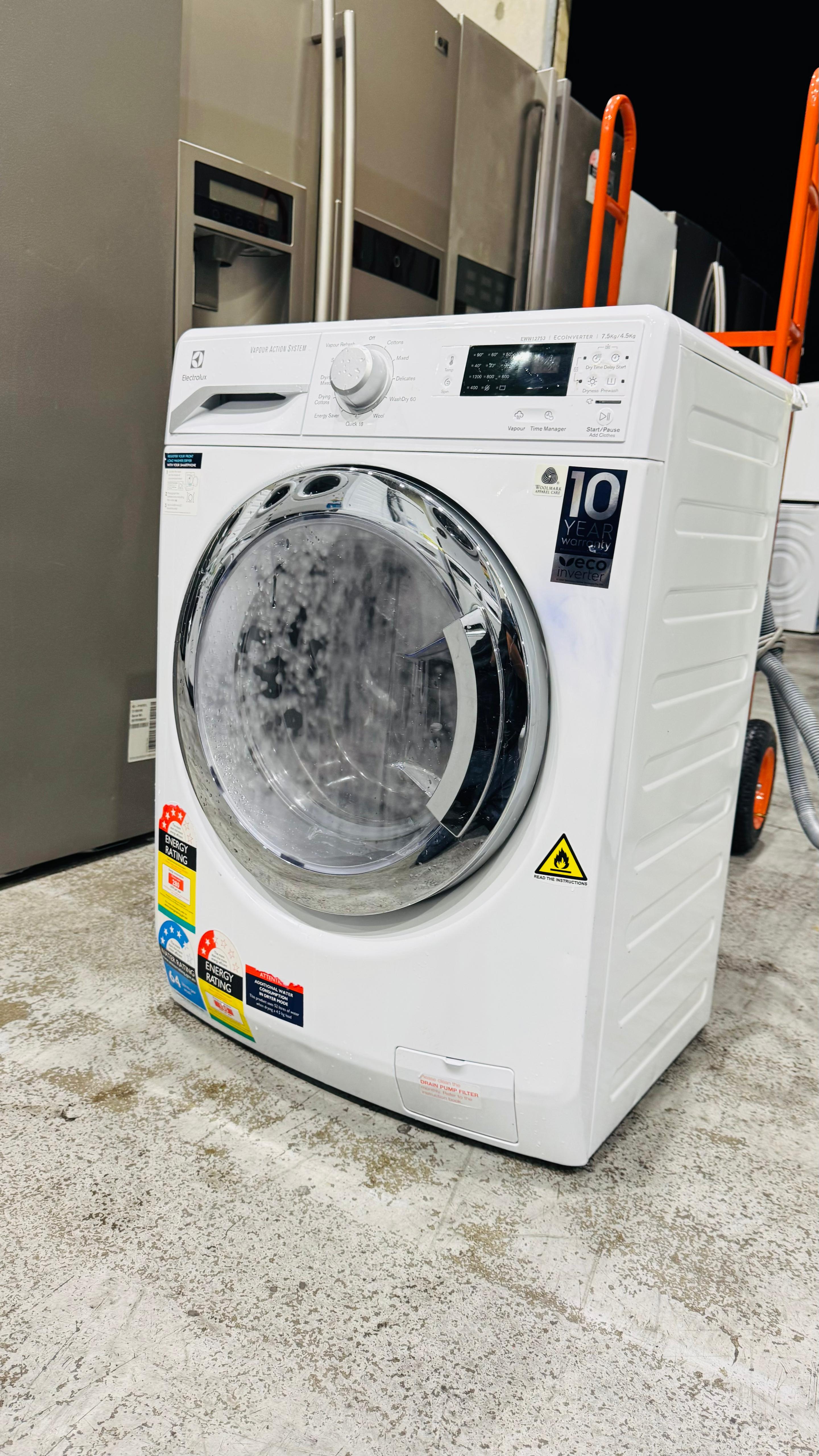 ELECTROLUX 7.5KGS FRONT LOADER WASHING MACHINE