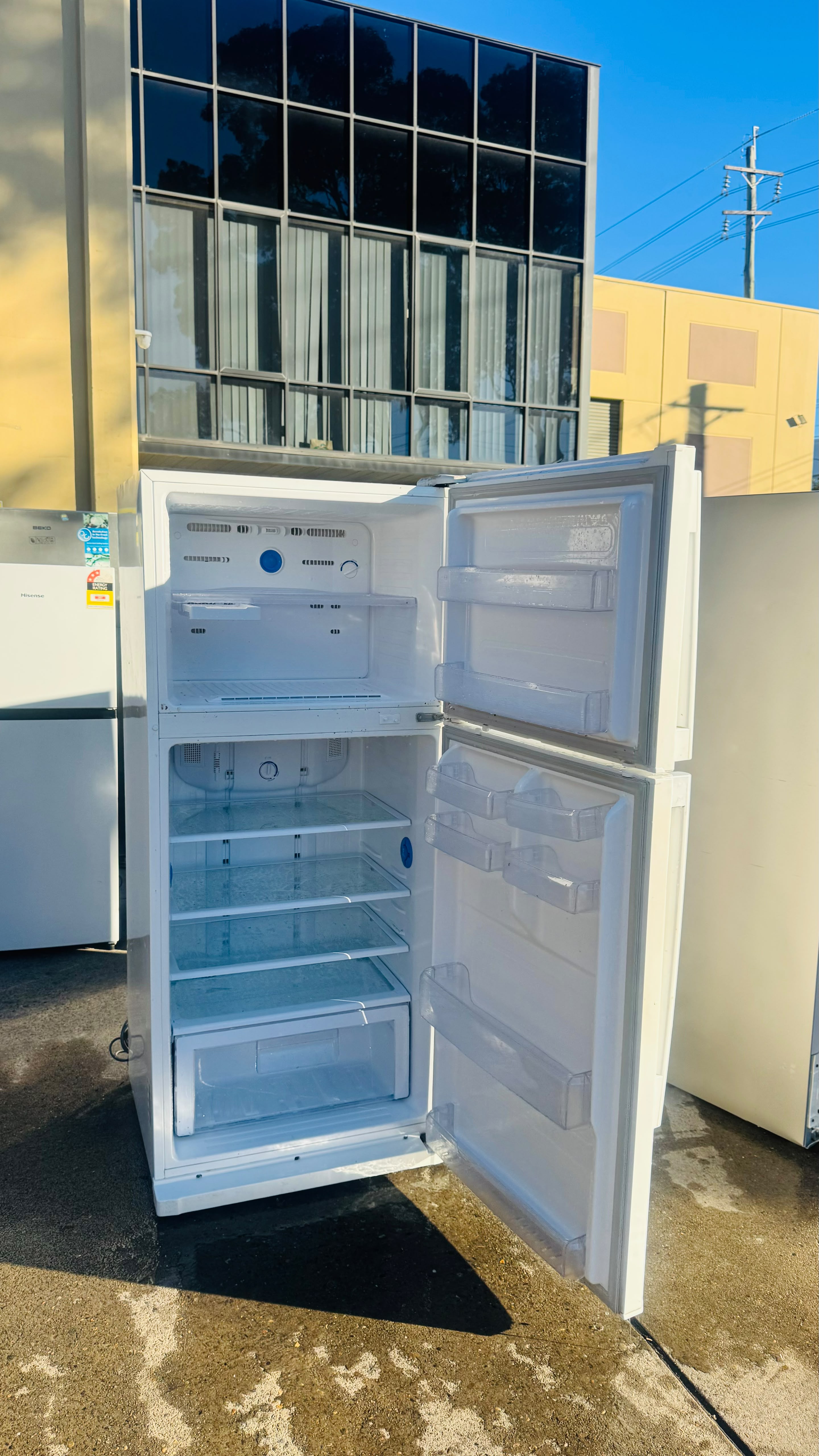 SAMSUNG 434 LITRES FRIDGE FREEZER