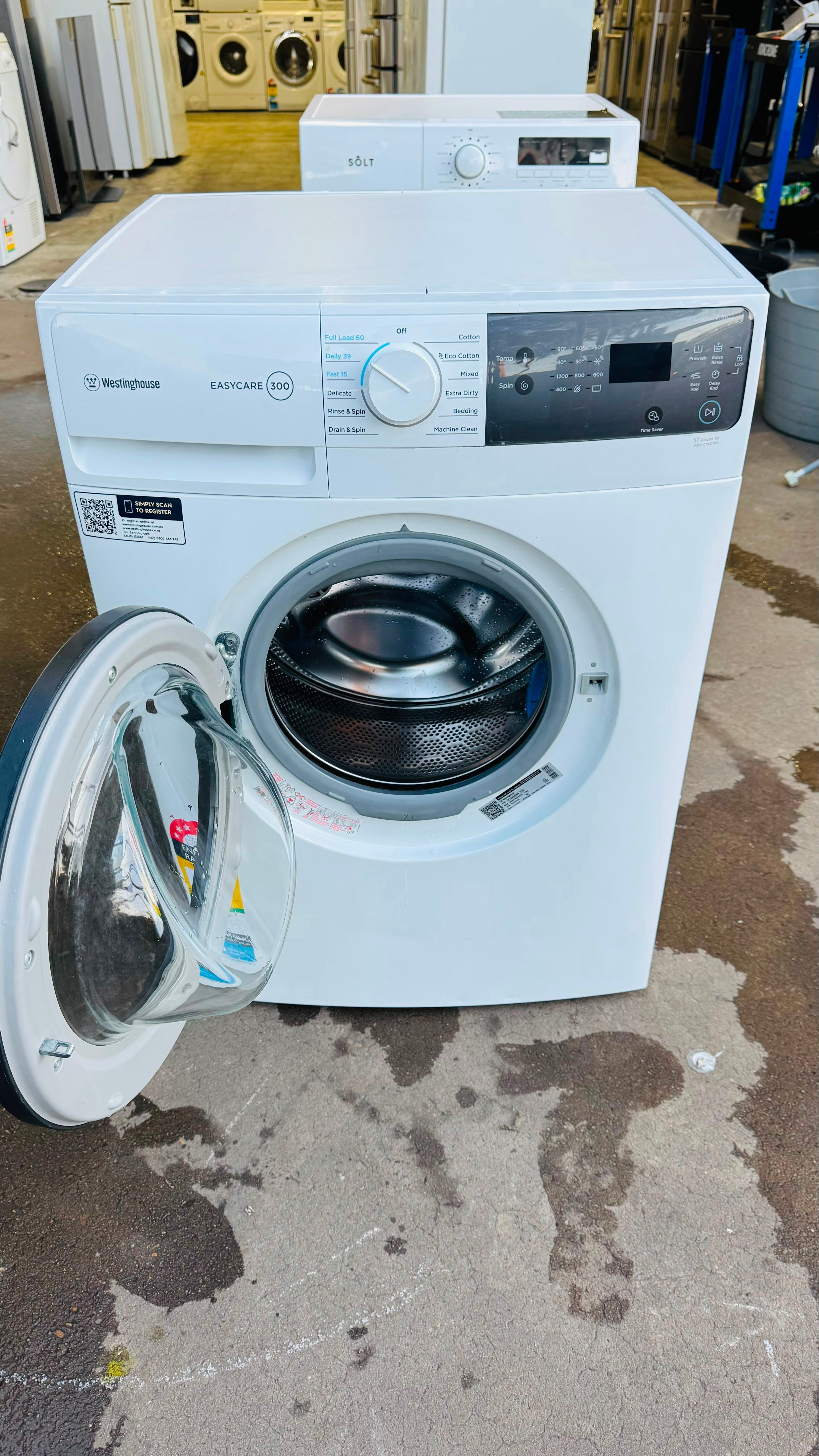 WESTINGHOUSE 7.5KGS FRONT LOADER WASHING MACHINE