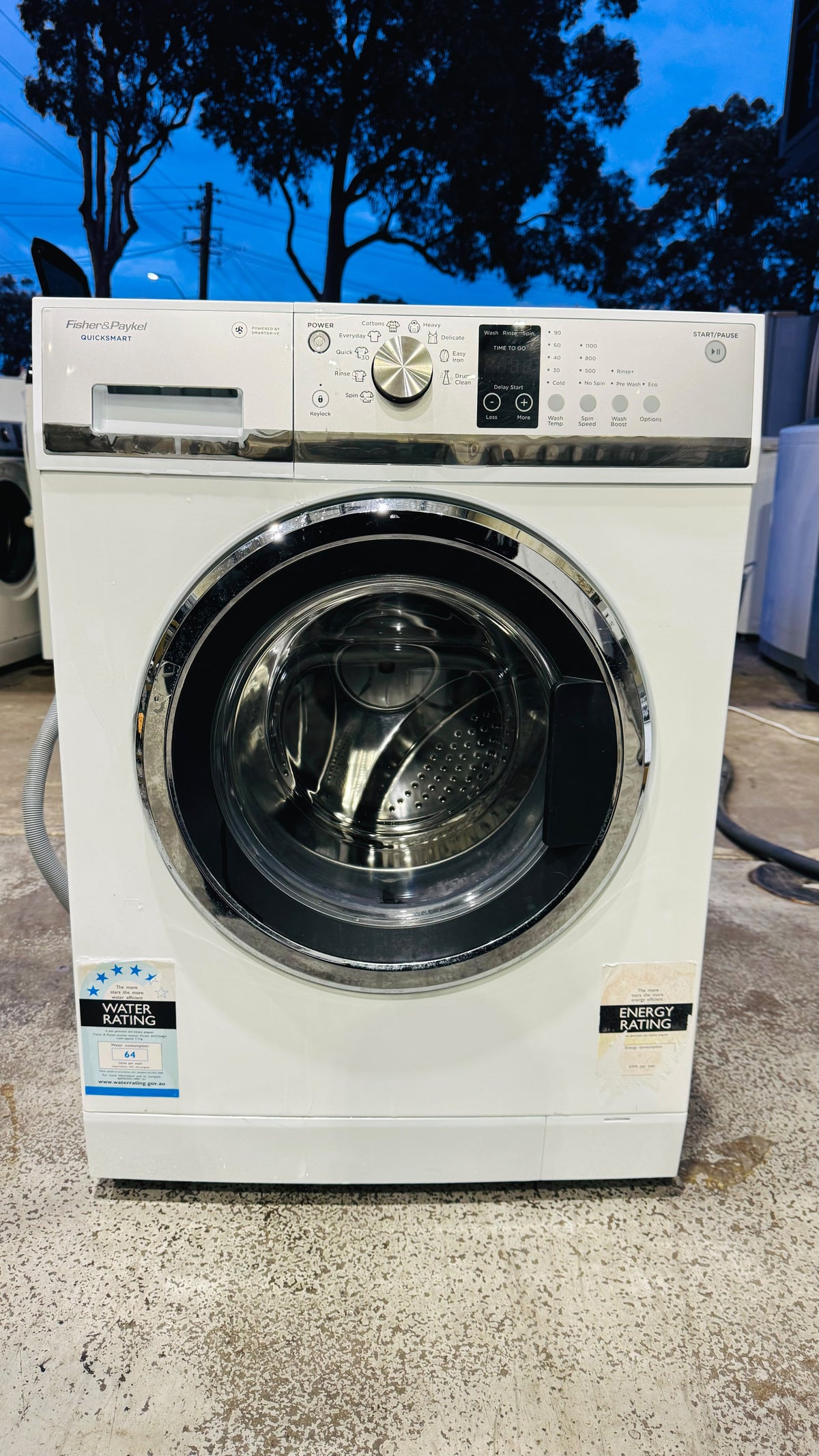 FISHER AND PAYKEL 7.5KGS FRONT LOADER WASHING MACHINE