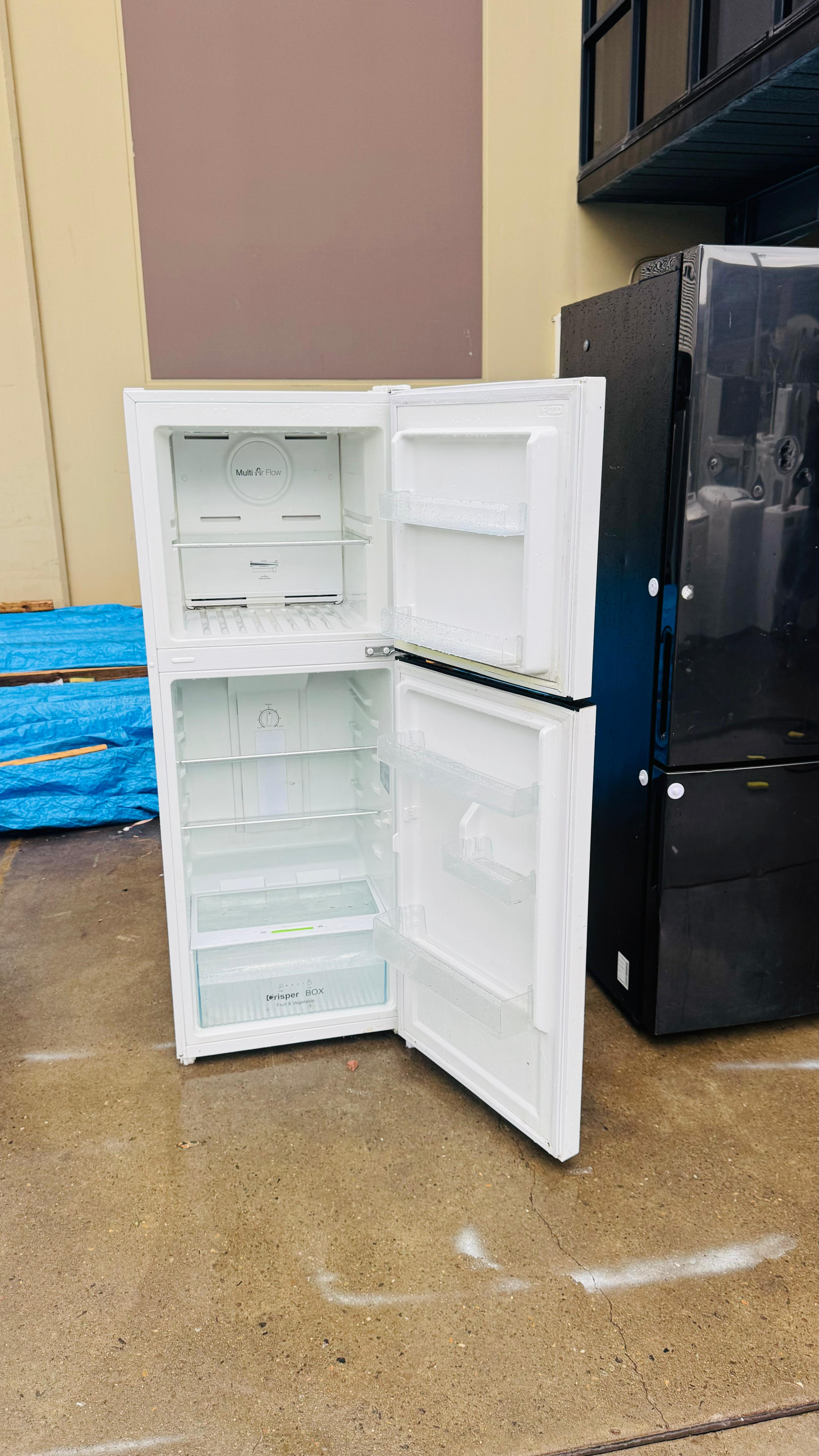 CHIQ 202 LITRES FRIDGE FREEZER