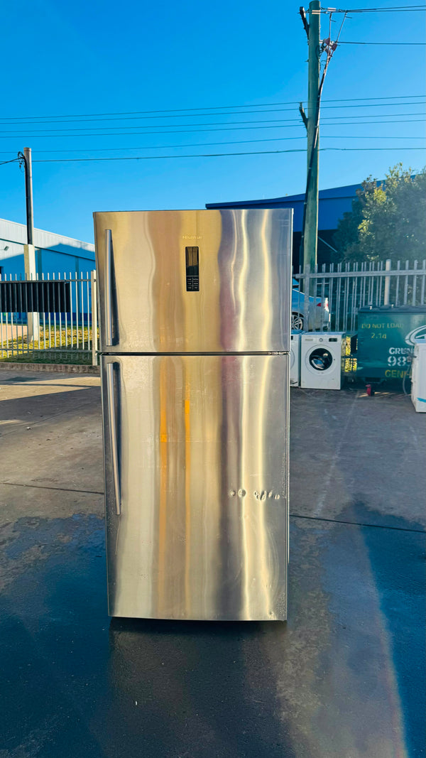 HISENSE 526 LITRES FRIDGE FREEZER