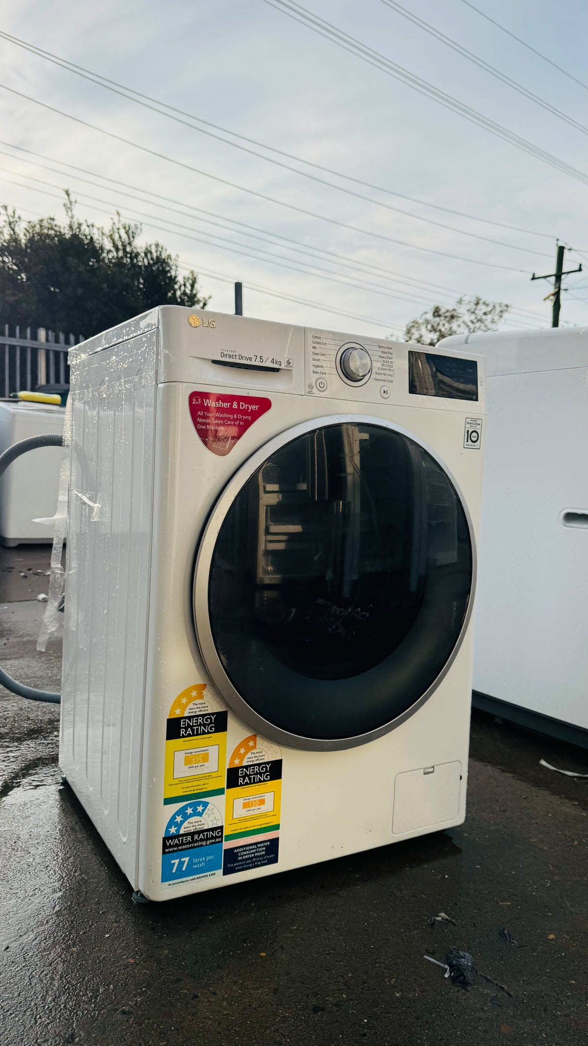 LG 7.5KGS FRONT LOADER WASHING MACHINE