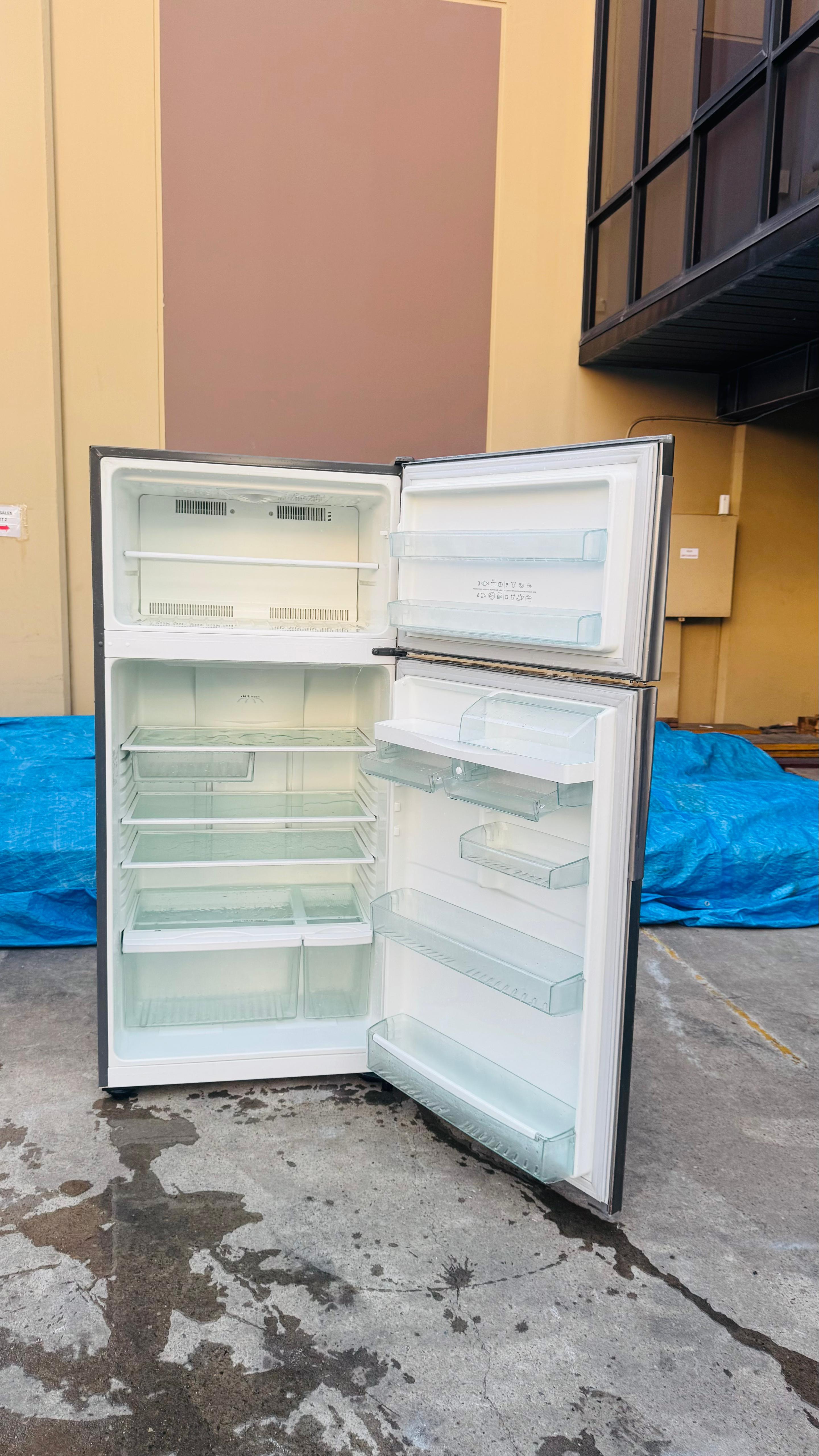 WESTINGHOUSE 520 LITRES FRIDGE FREEZER