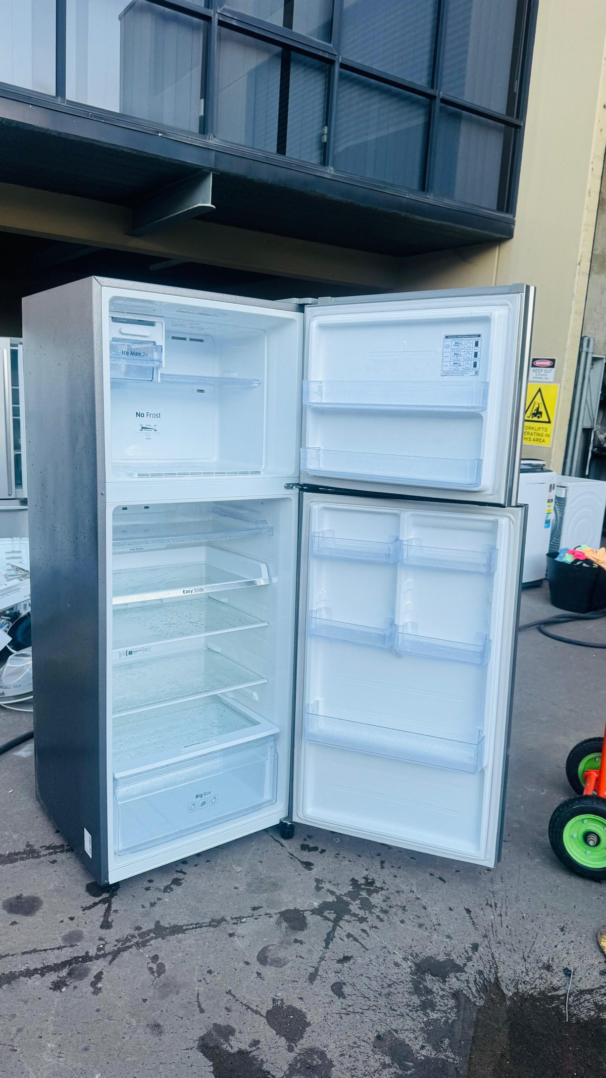 SAMSUNG 469 LITRES FRIDGE FREEZER