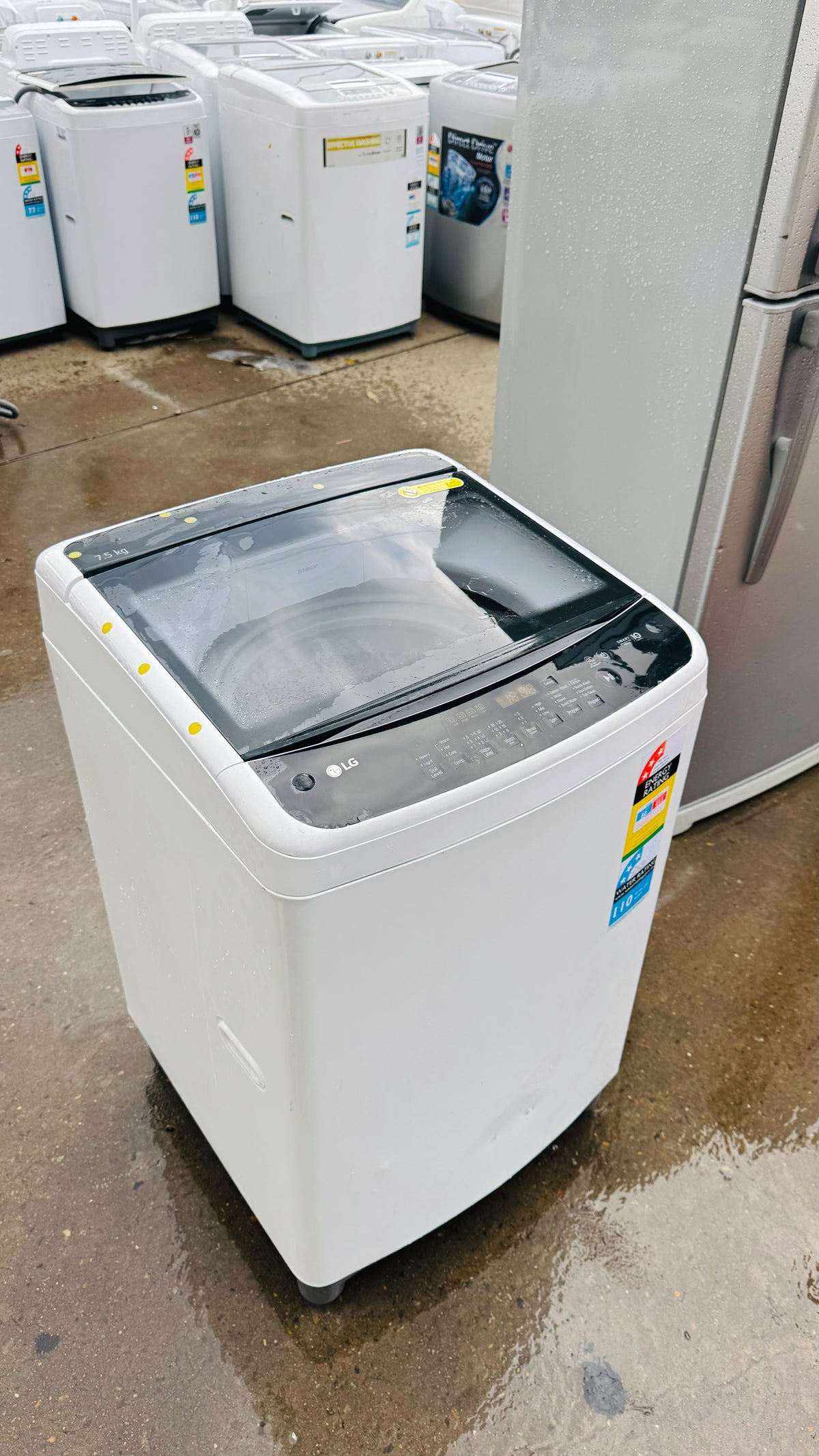 LG 7.5KGS TOP LOADER WASHING MACHINE