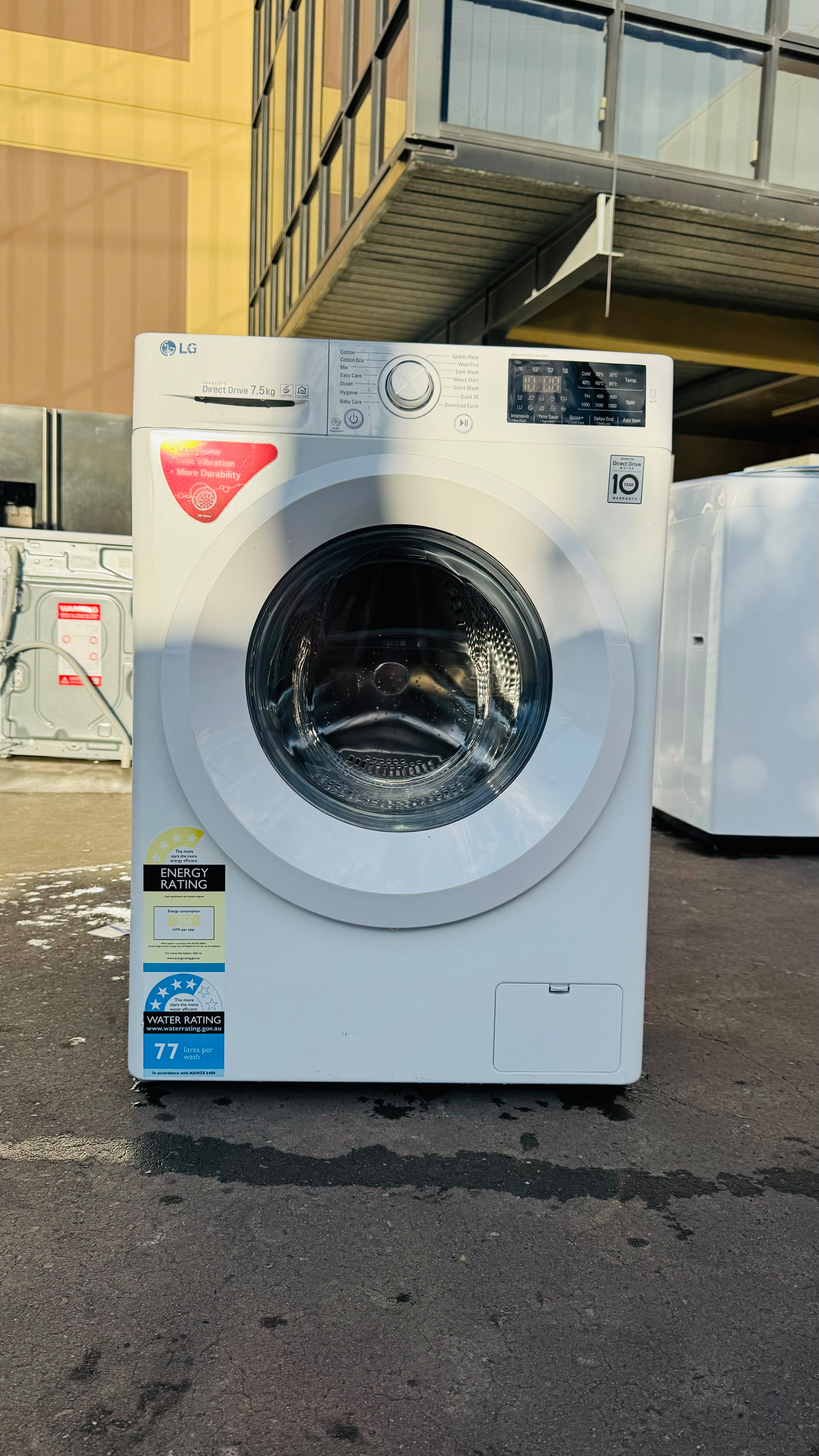 LG 7.5KGS FRONT LOADER WASHING MACHINE