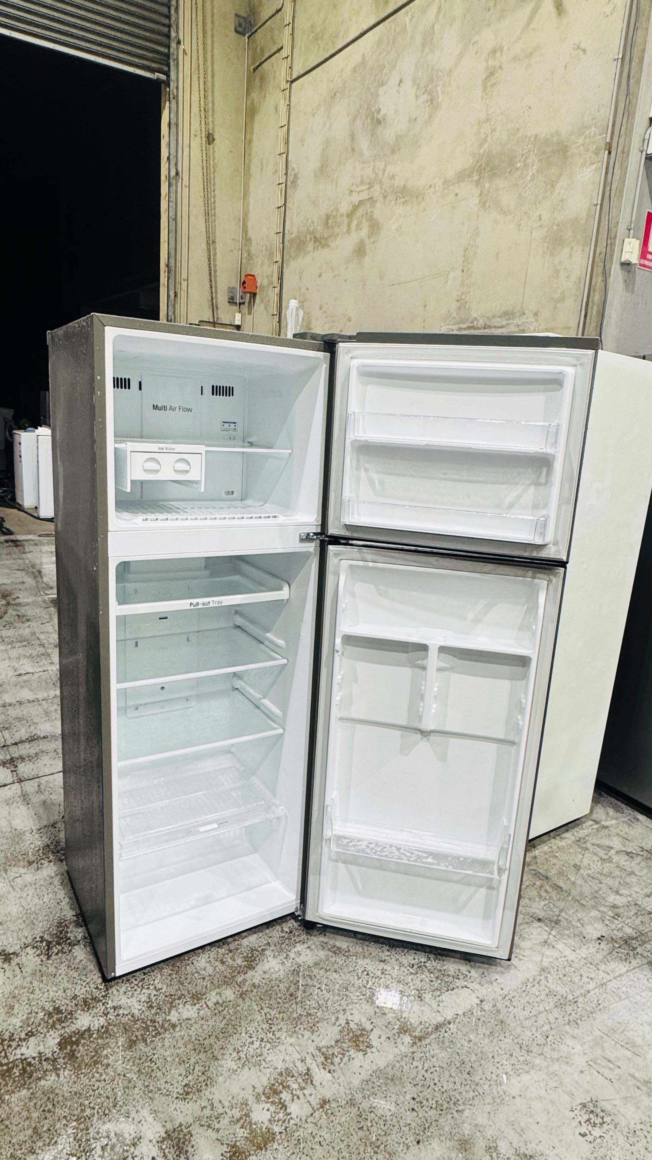 LG 332 LITRES FRIDGE FREEZER
