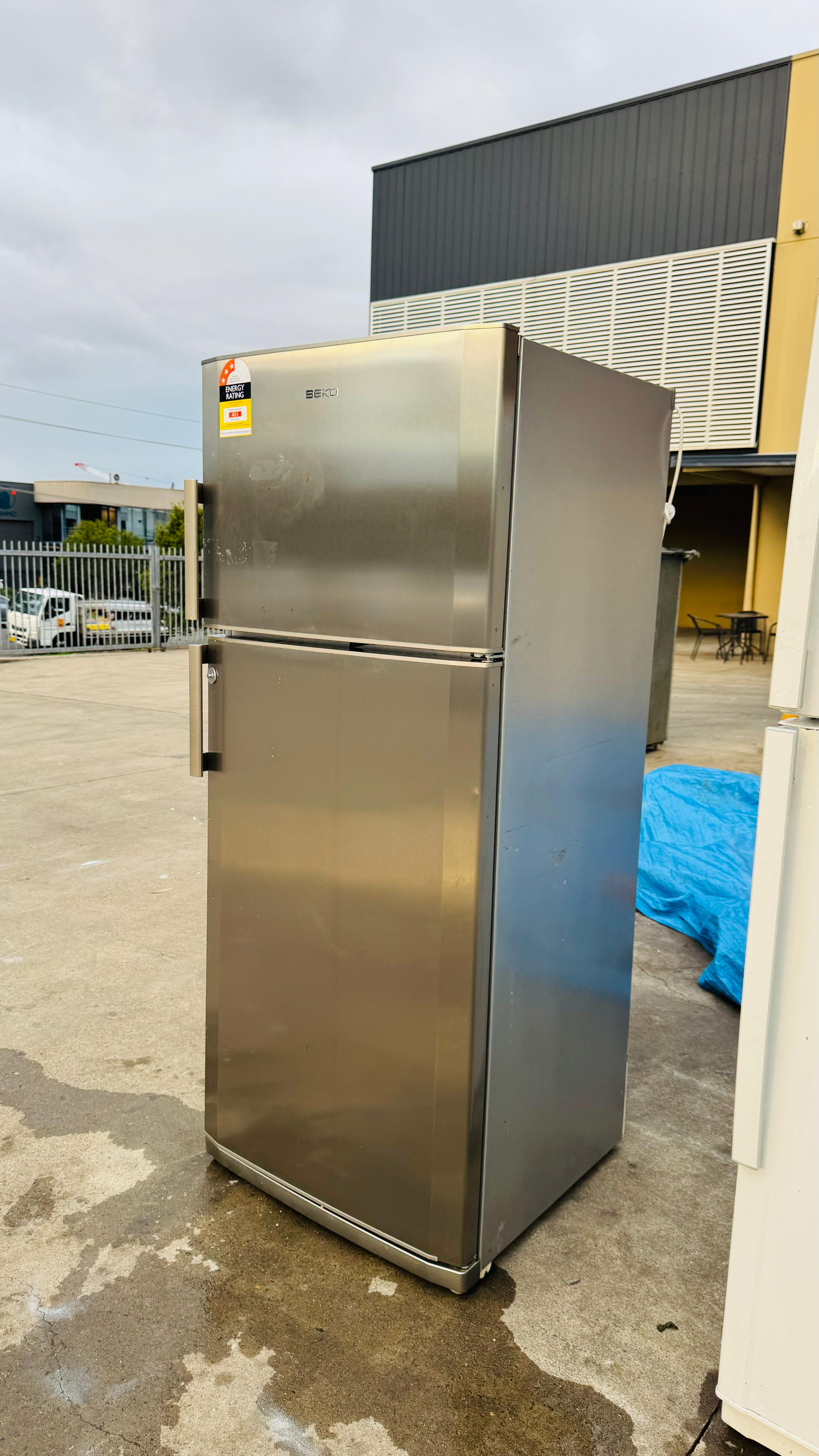 BEKO 415 LITRES FRIDGE FREEZER