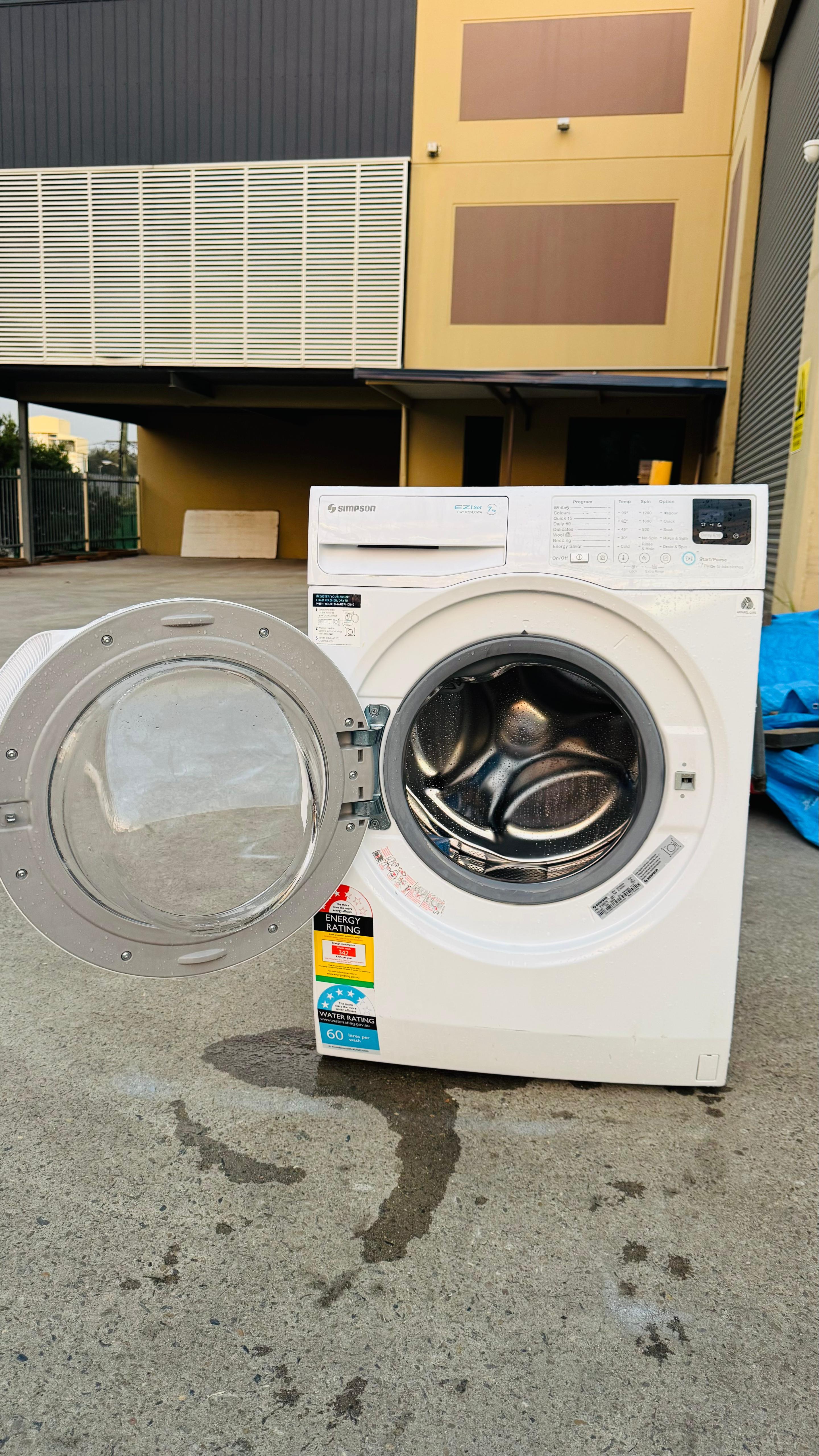 SIMPSON 7 KGS FRONT LOADER WASHING MACHINE
