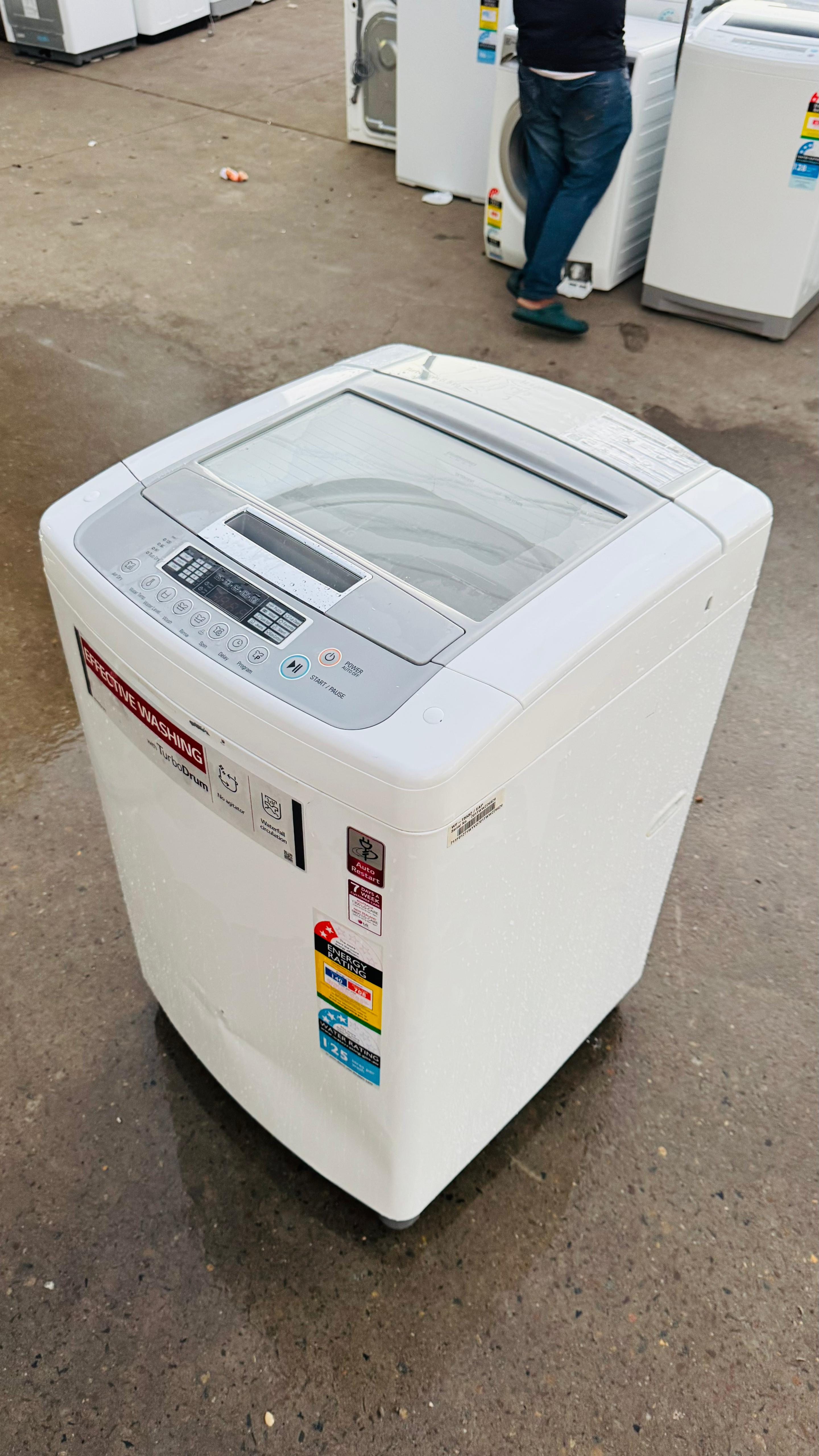 LG 8.5KGS TOP LOADER WASHING MACHINE