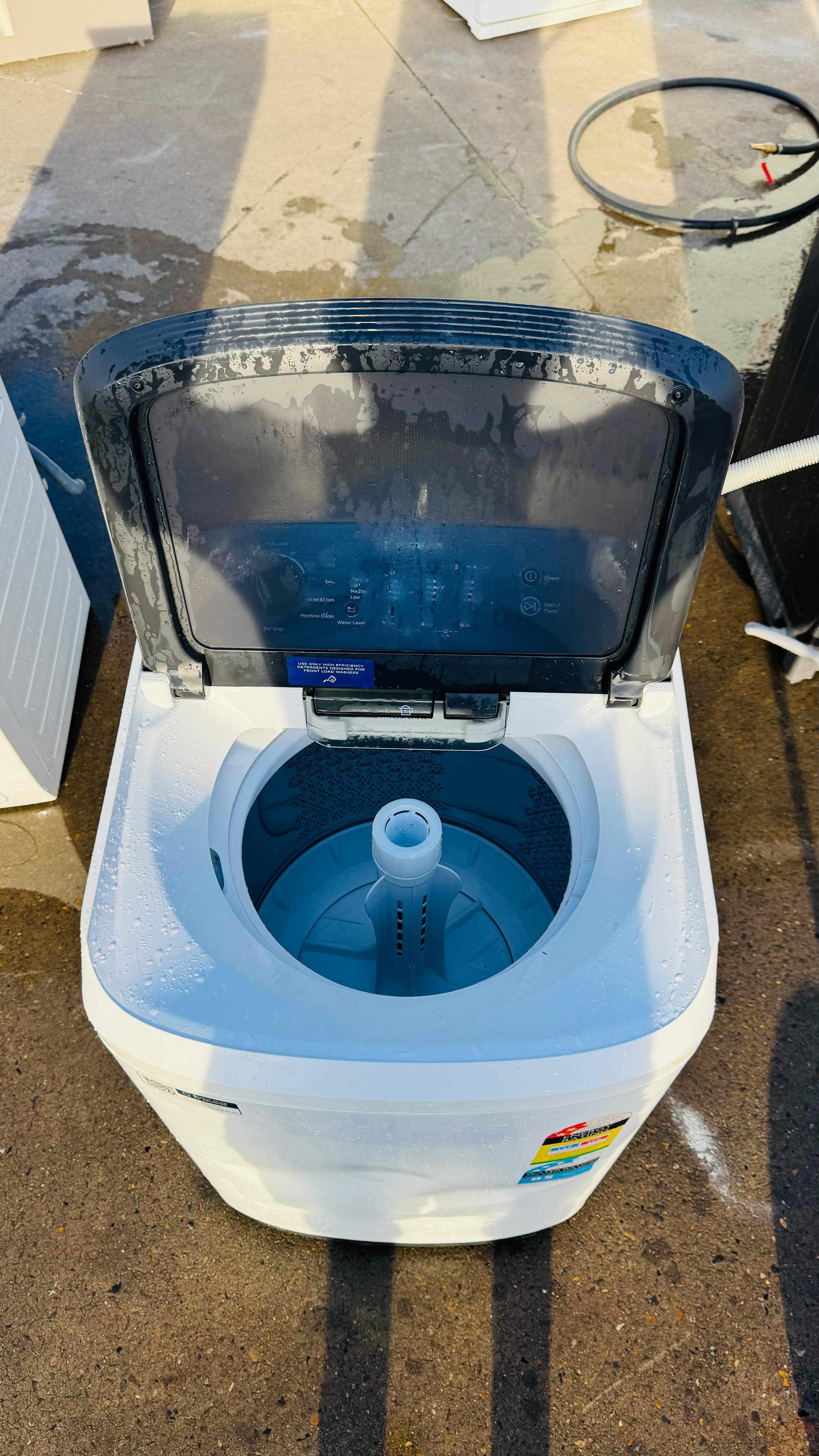 WESTINGHOUSE 7KGS TOP LOADER WASHING MACHINE