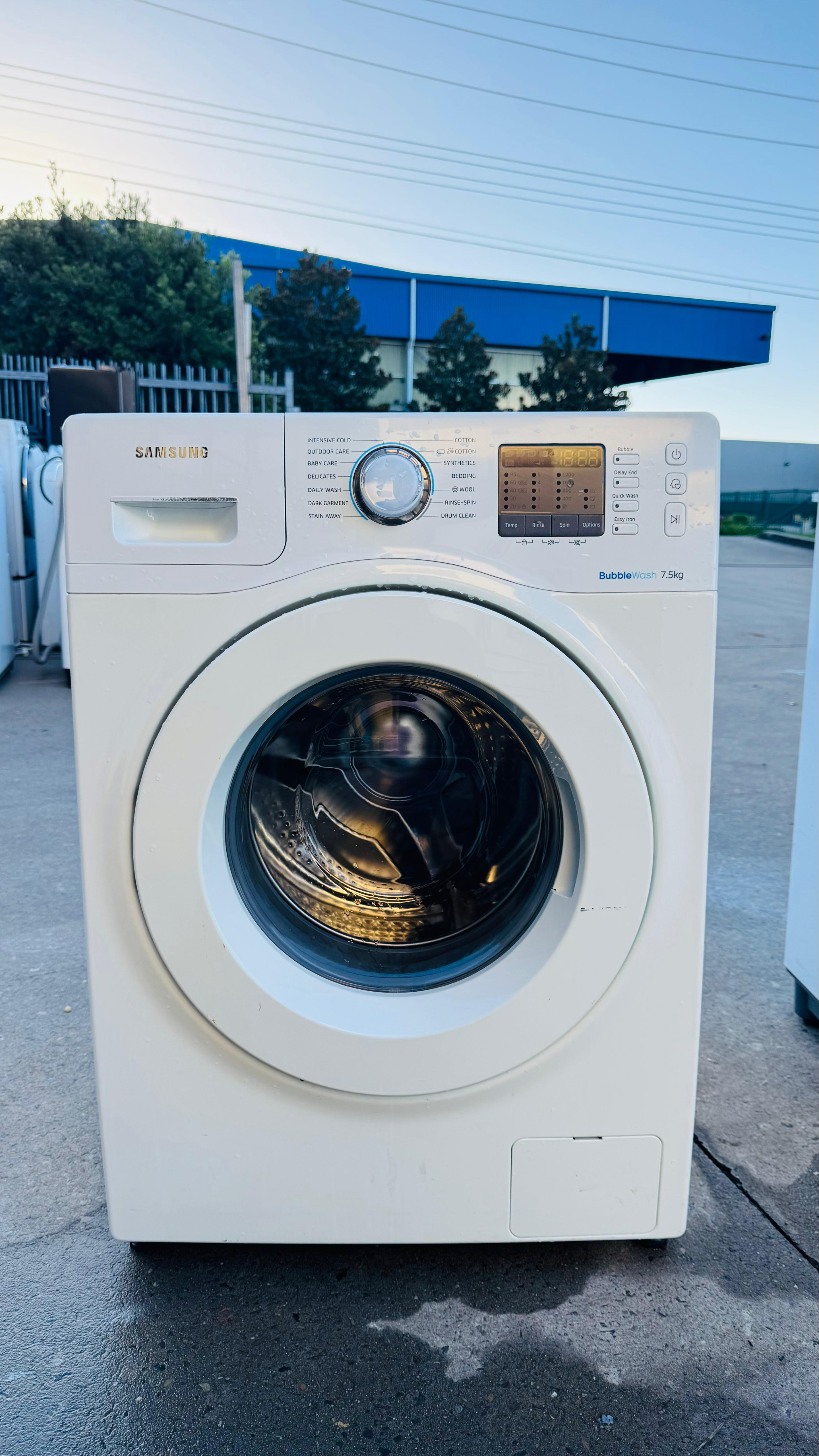 SAMSUNG 7.5KGS FRONT LOADER WASHING MACHINE