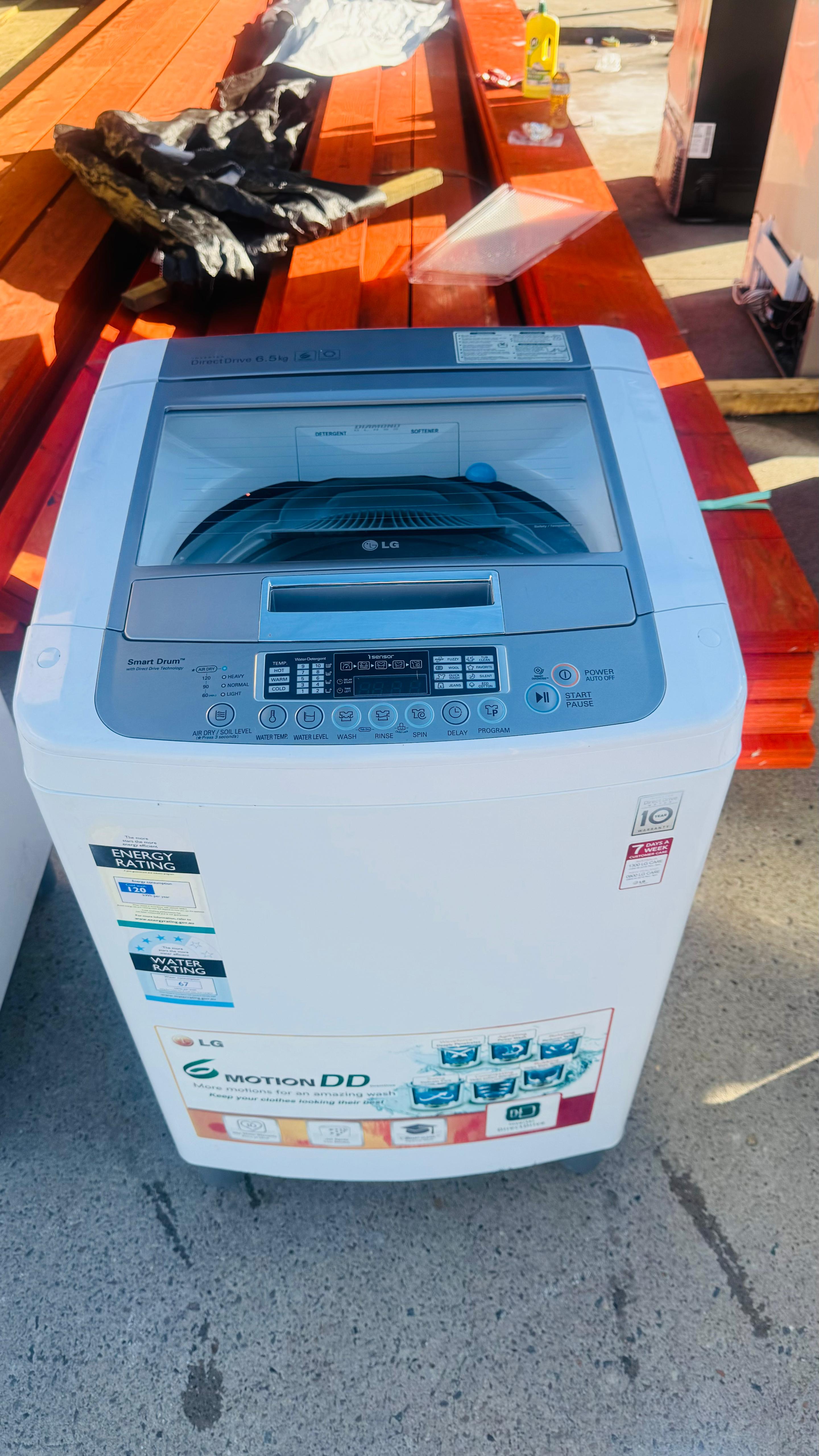LG 6.5KGS TOP LOADER WASHING MACHINE