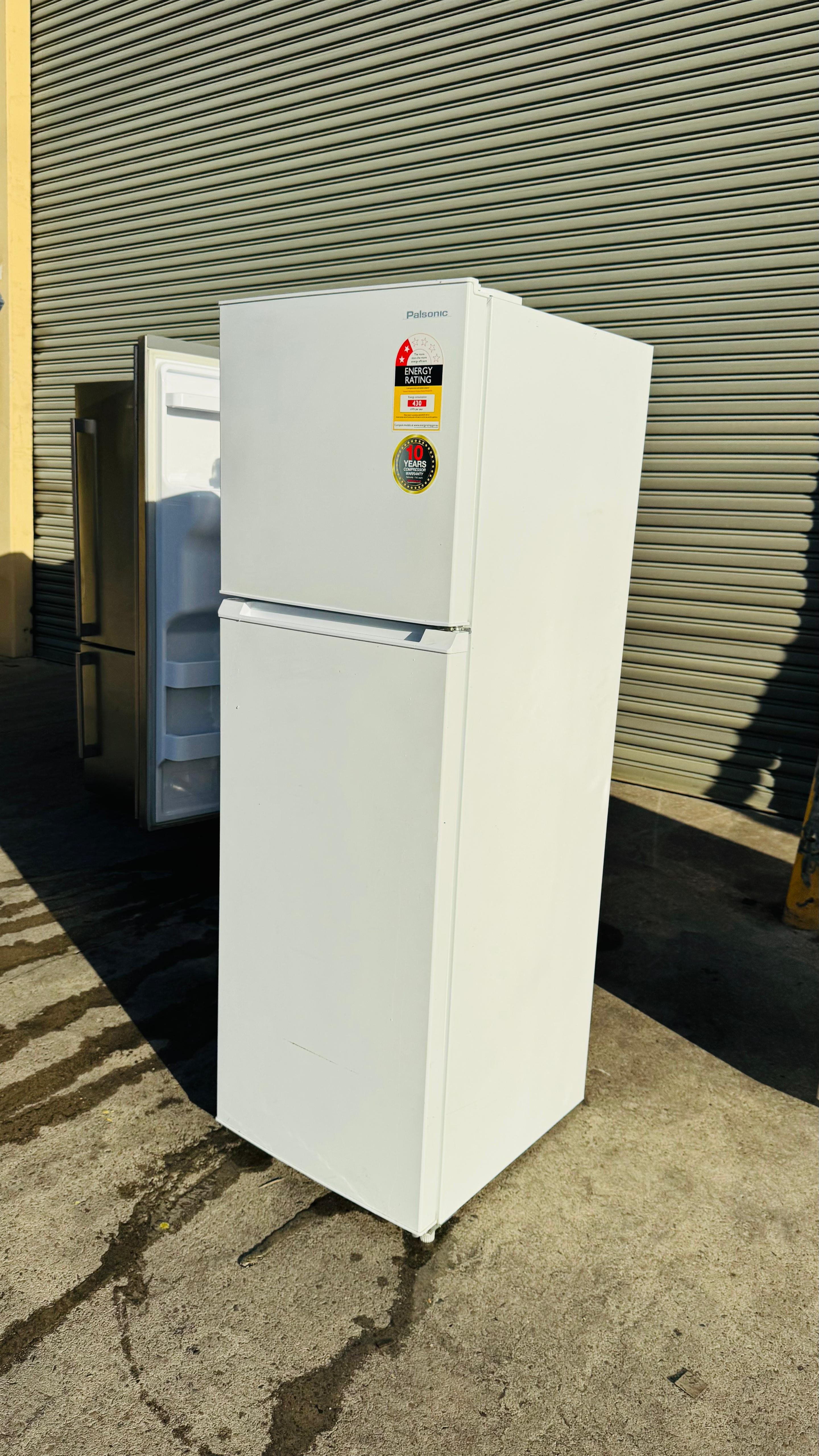 PALSONIC 268 LITRES FRIDGE FREEZER
