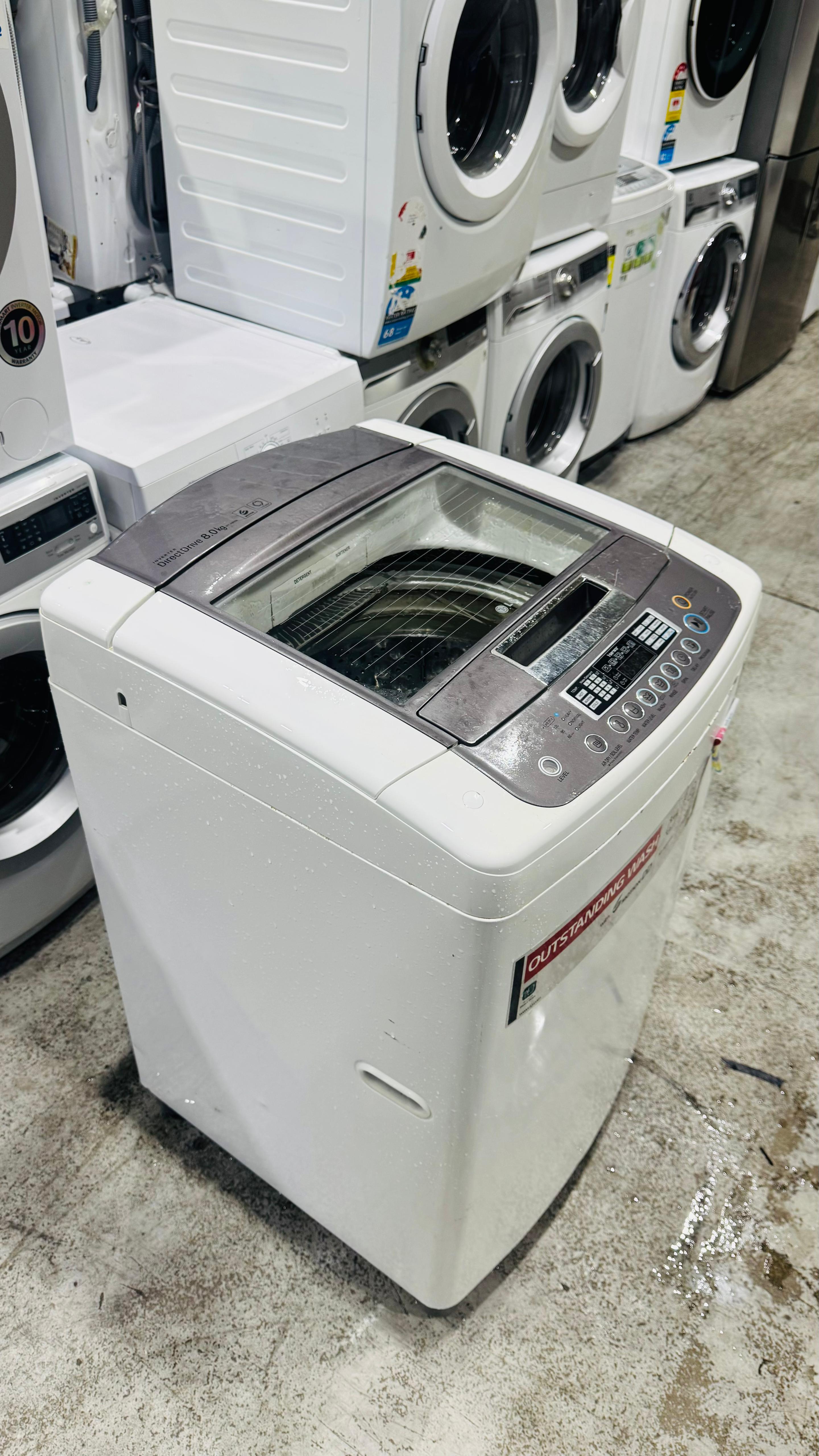 LG 8 KGS TOP LOADER WASHING MACHINE