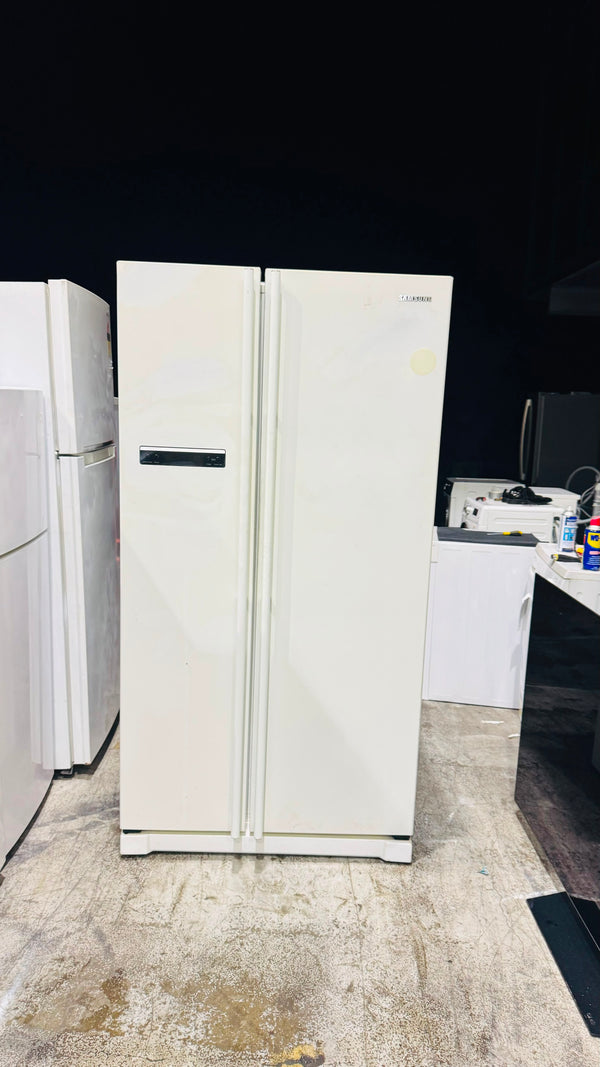 SAMSUNG 589 LITRES SIDE BY SIDE DOOR FRIDGE FREEZER