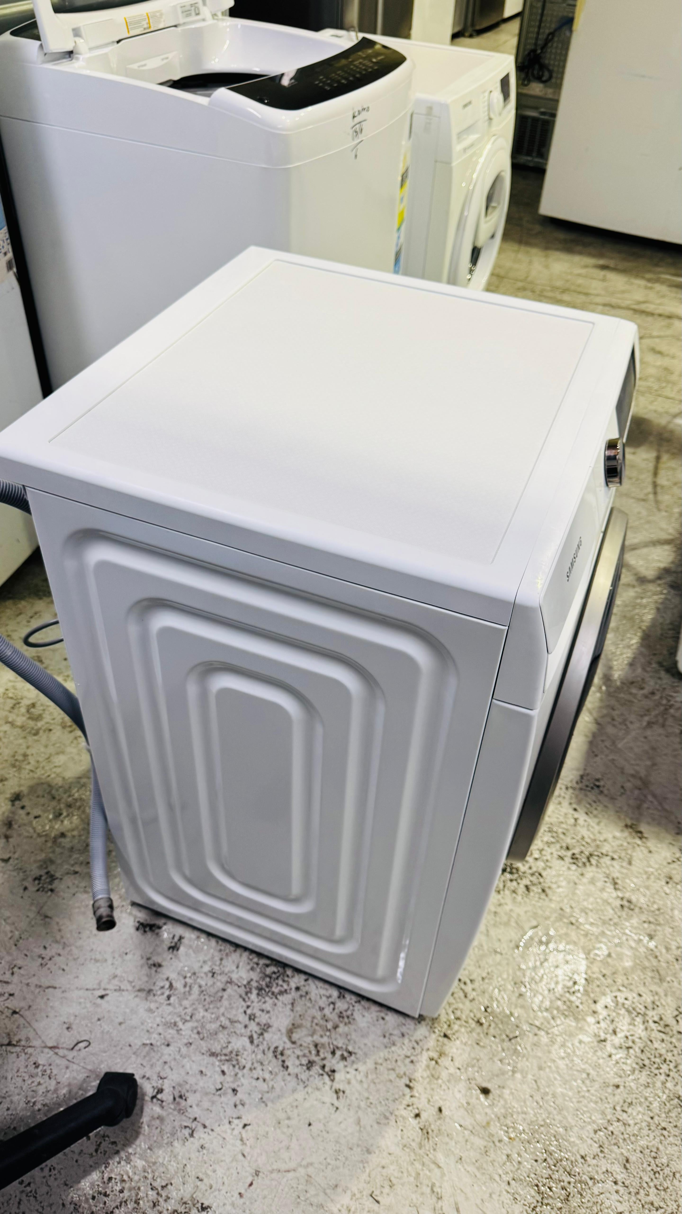 SAMSUNG 8.5KGS FRONT LOADER WASHING MACHINE
