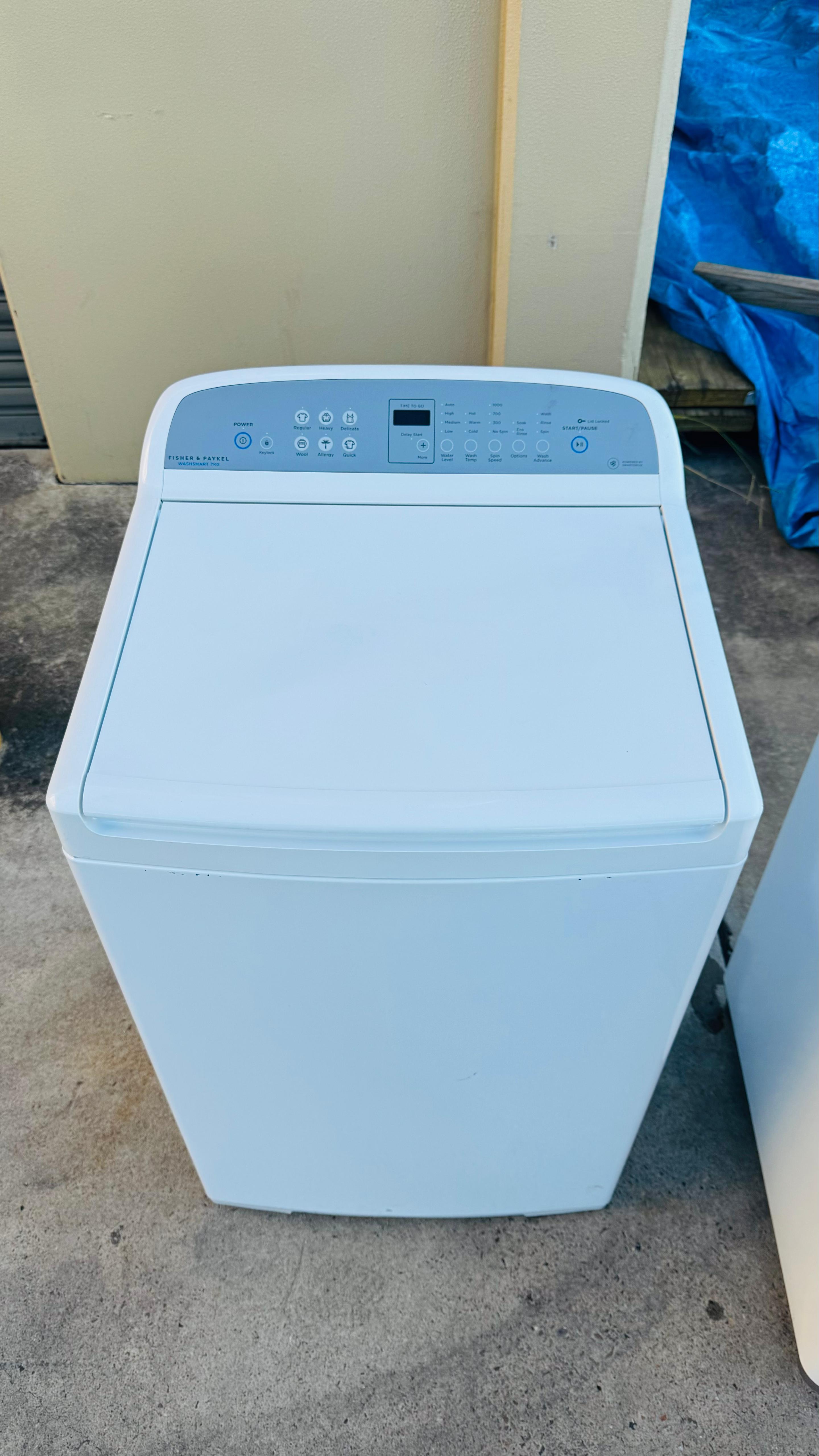 FISHER AND PAYKEL 7KGS TOP LOADER WASHING MACHINE