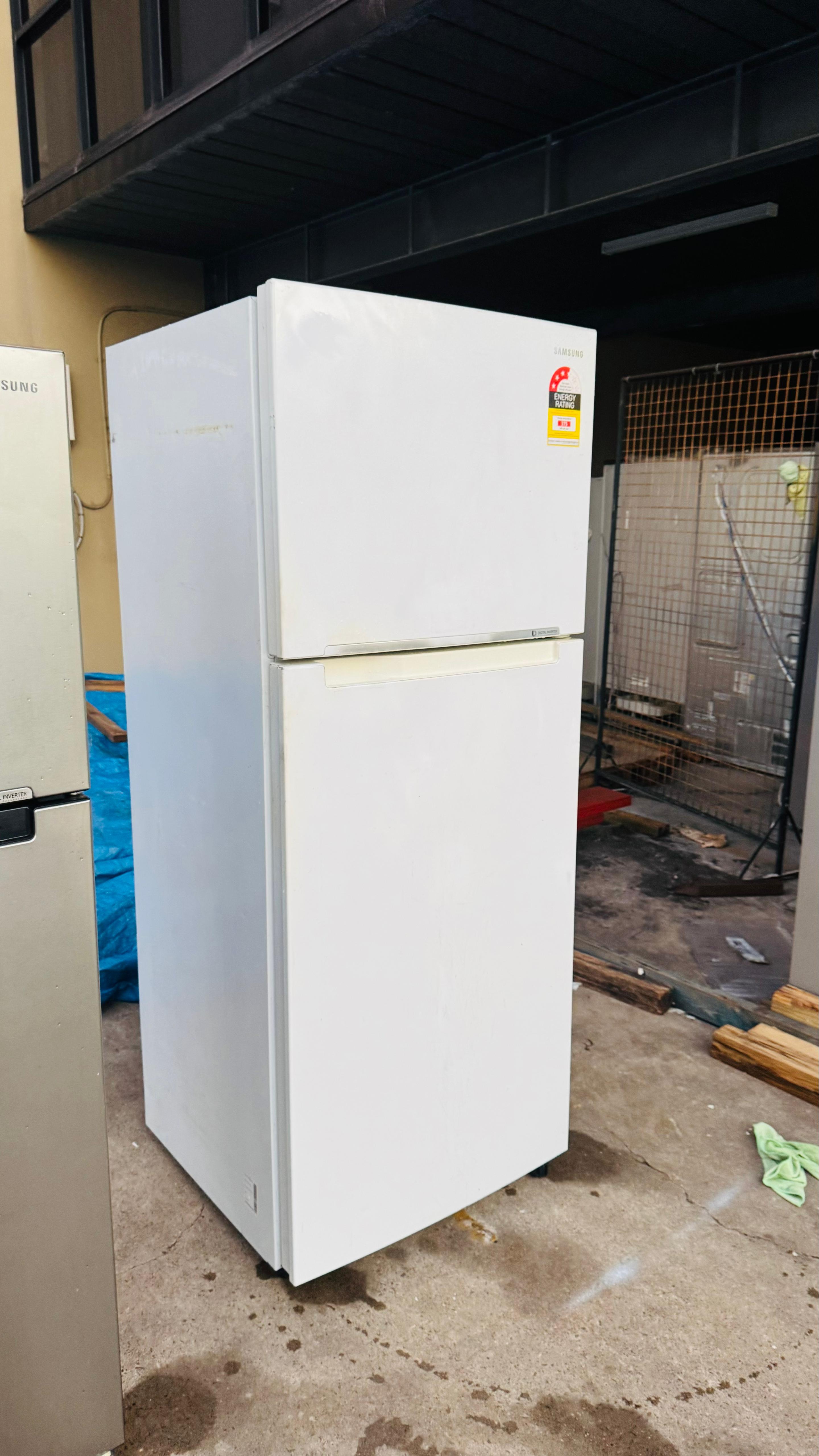 SAMSUNG 469 LITRES FRIDGE FREEZER
