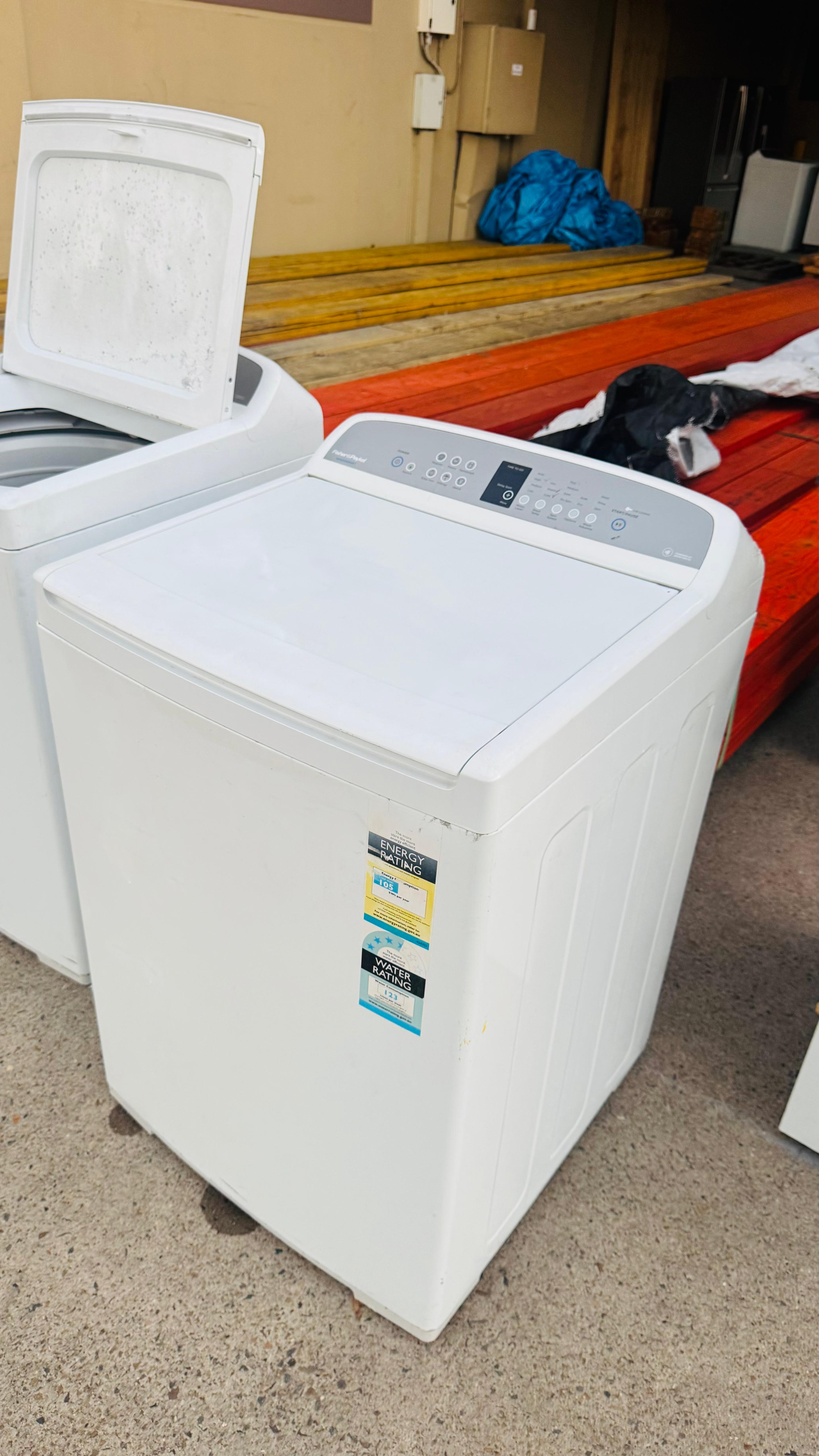 FISHER & PAYKEL 10KGS TOP LOADER WASHING MACHINE