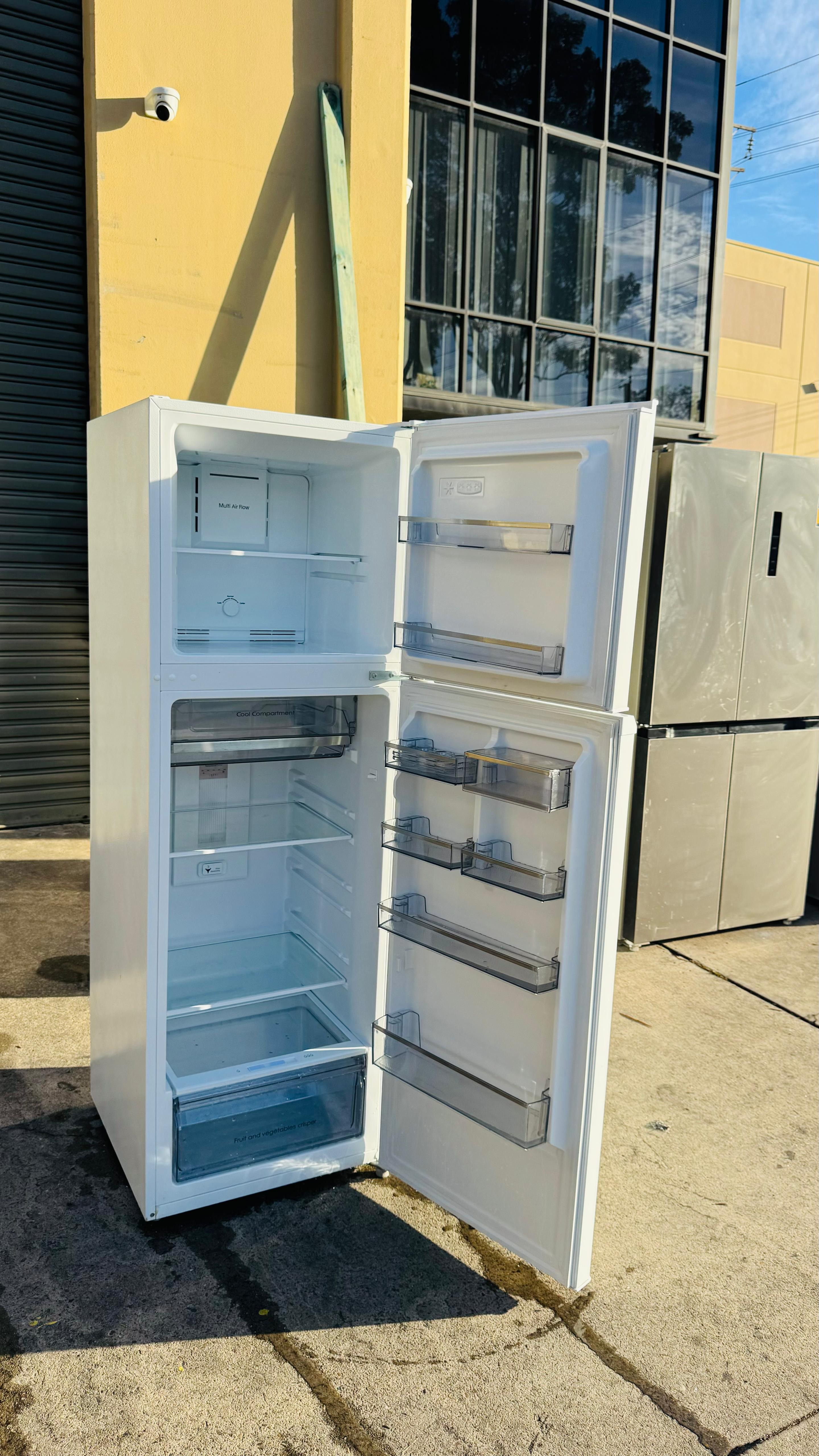 PALSONIC 268 LITRES FRIDGE FREEZER