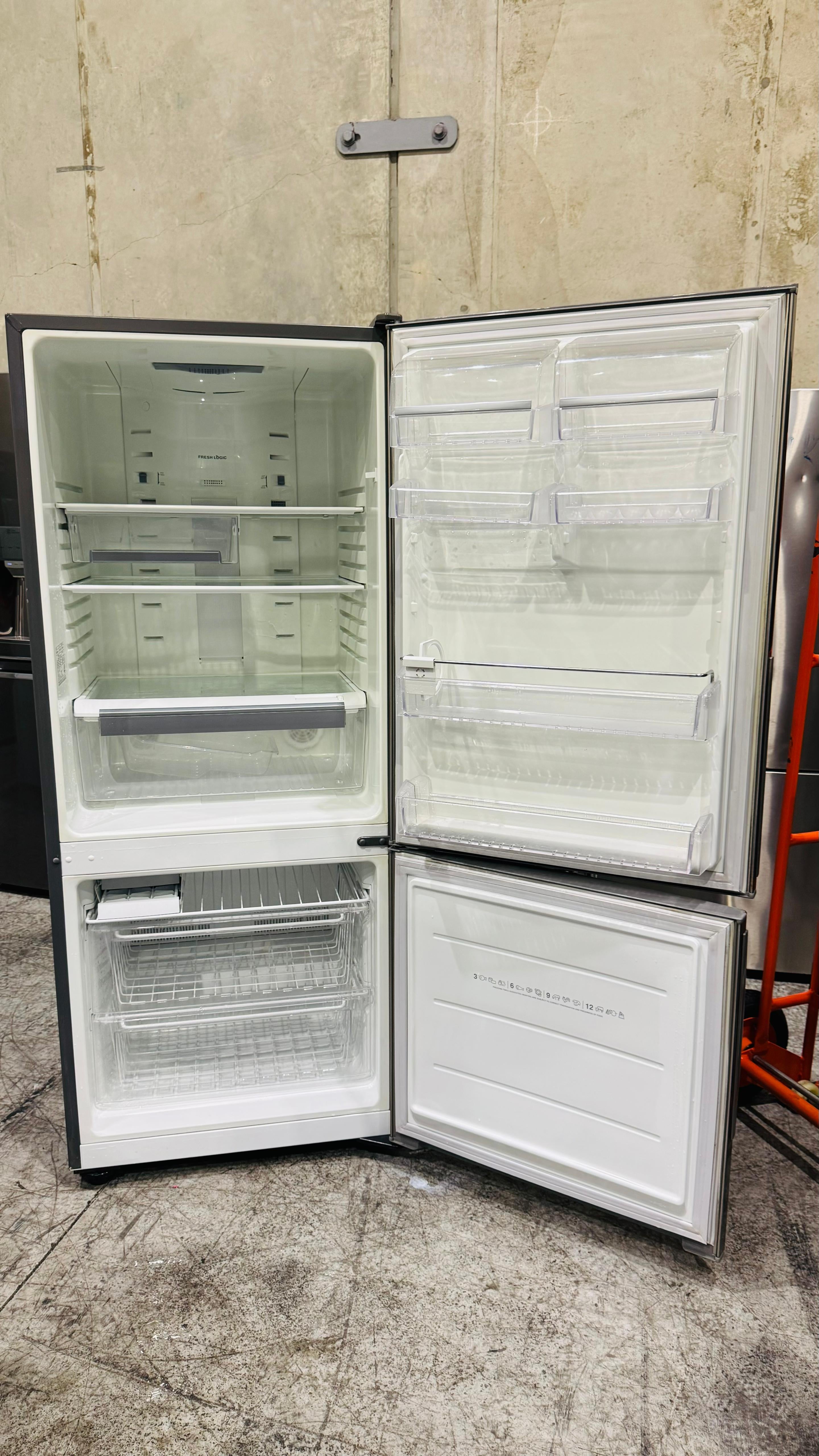 ELECTROLUX 430 LITRES FRIDGE FREEZER