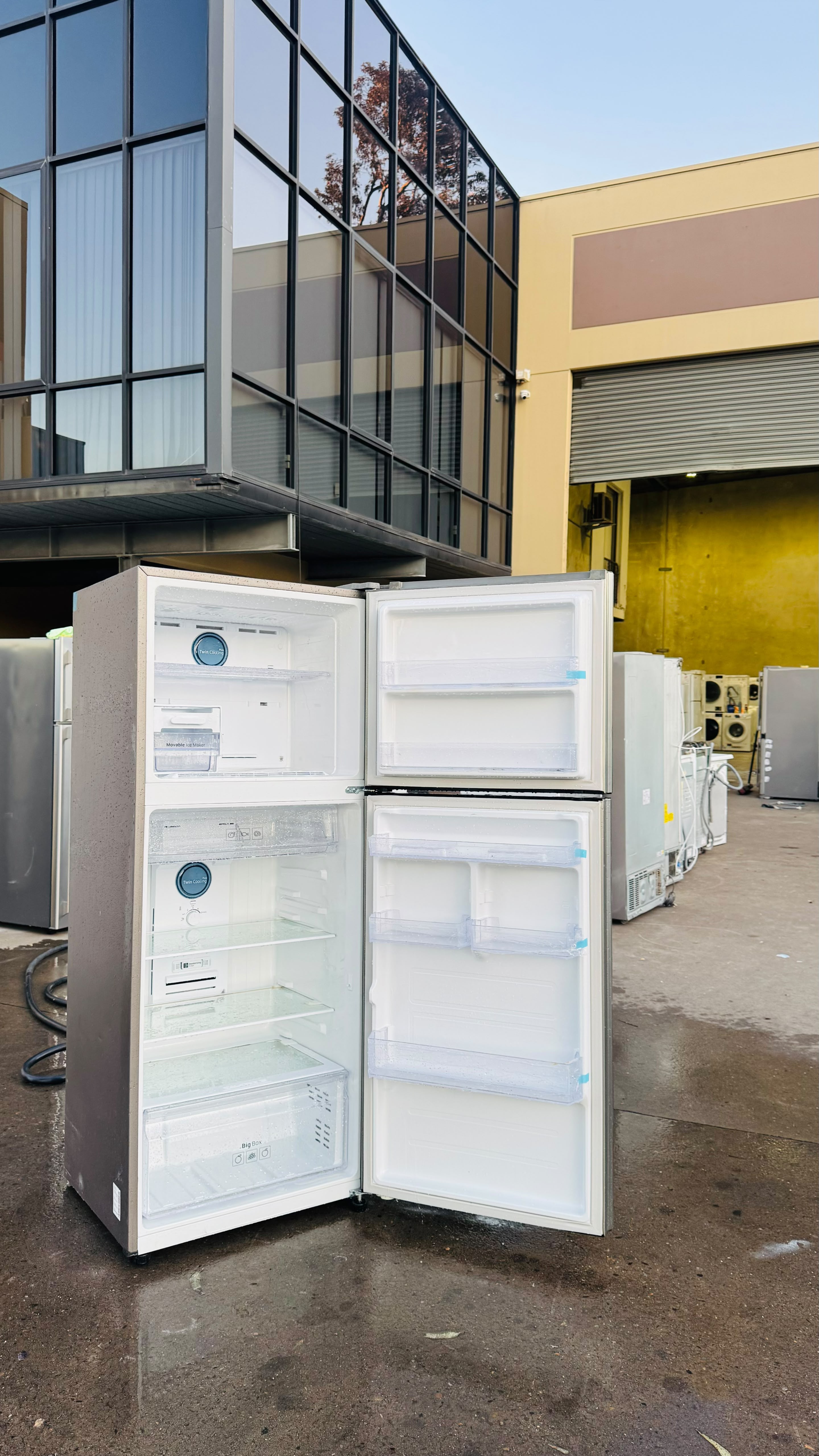 SAMSUNG 400 LITRES FRIDGE FREEZER