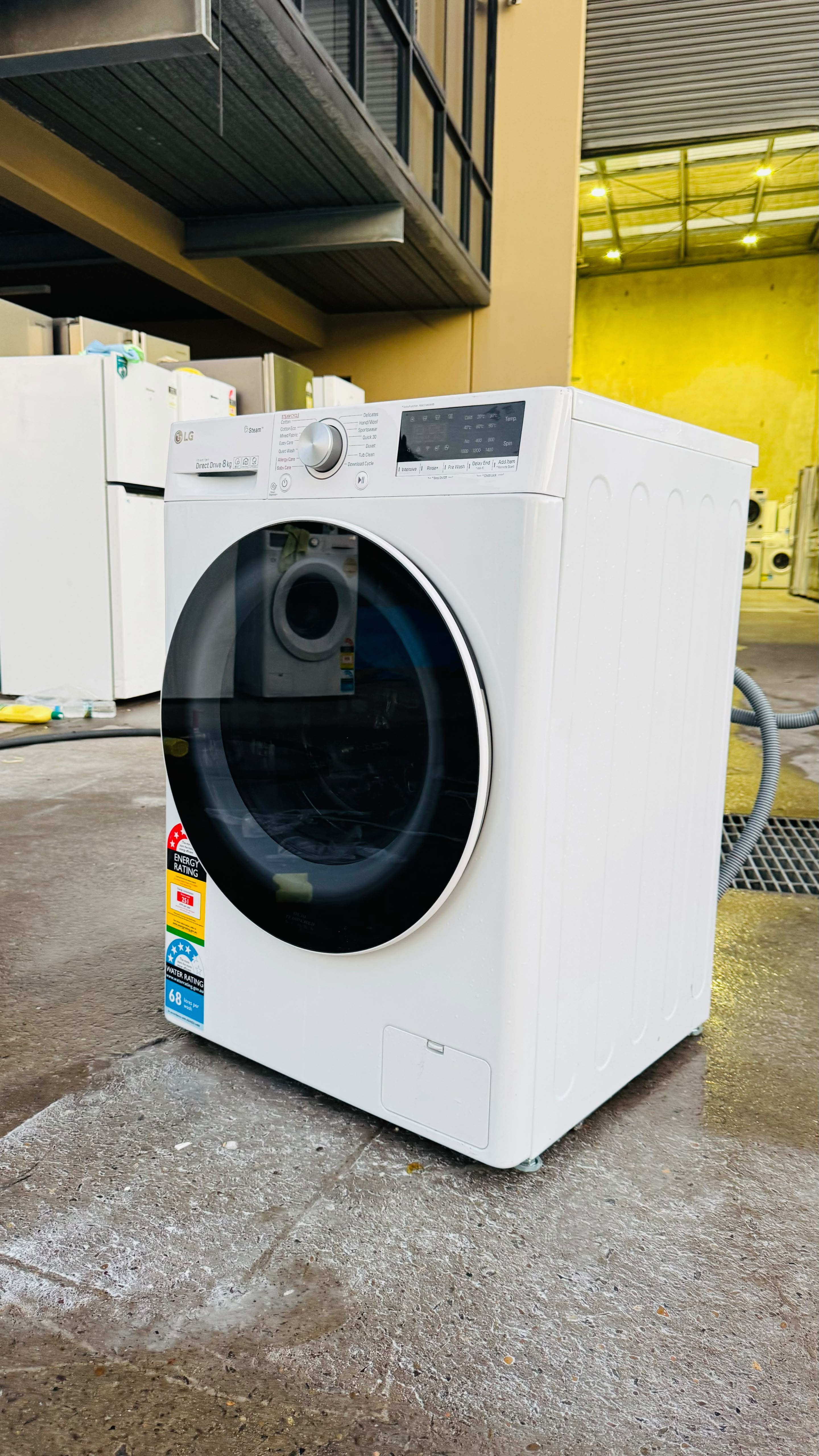 LG 8KGS FRONT LOADER WASHING MACHINE